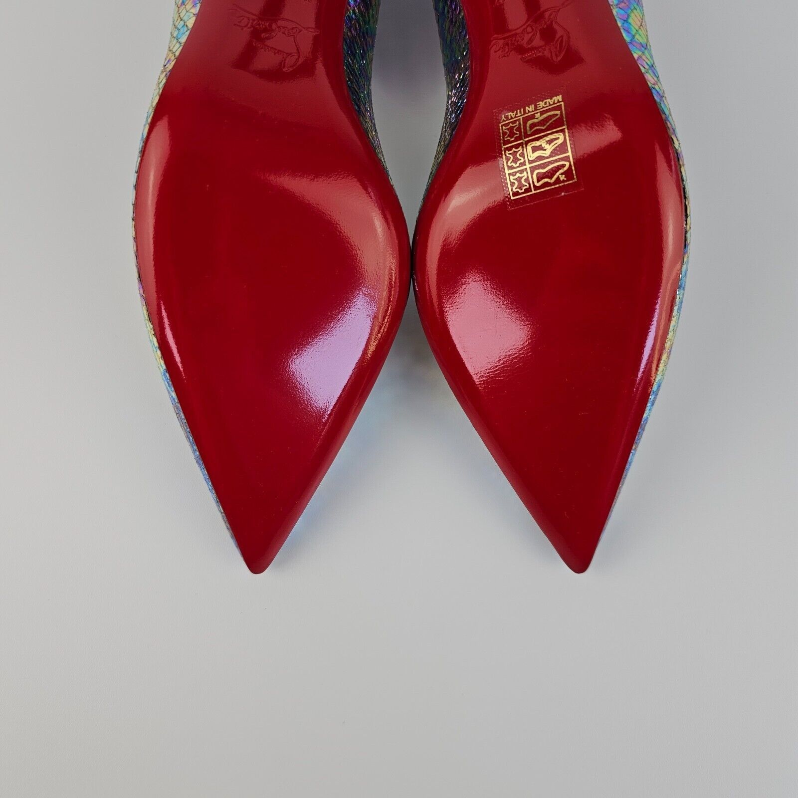 LOUBOUTIN Hot Chick 70mm Silver Leather Heeled Pumps New