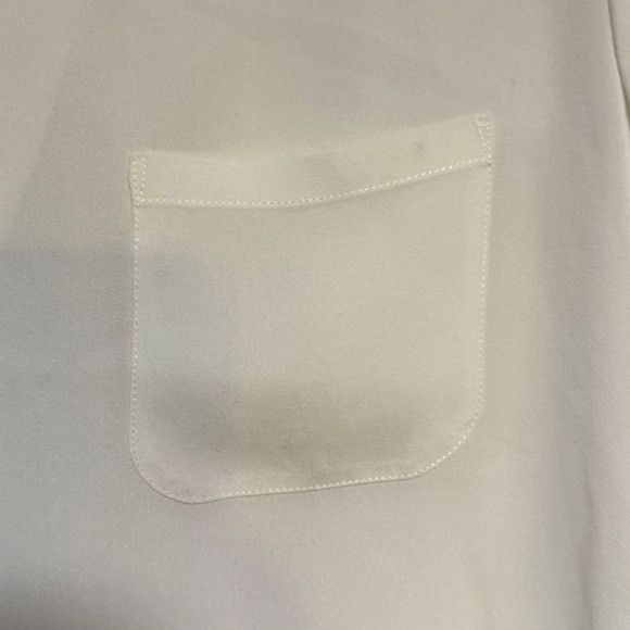 Joie Joie White Silk Short Sleeve Blouse with Pocket - Size Small Size S / US 4 / IT 40 - 3 Thumbnail