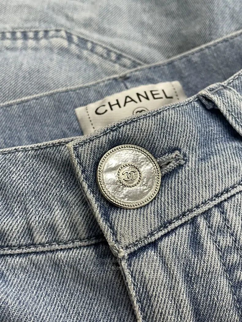 Chanel Chanel 24P hollow flower high-waisted shorts Size 42" / US 20 - 4 Thumbnail