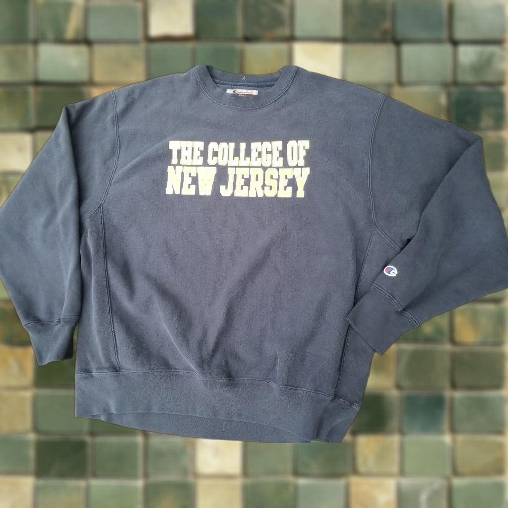 Champion Champion Reverse Weave College of New Jersey Sweatshirt Mens Large Blue Cotton Embroidered Logo Pullover Reversible College Theme 90s? Size US L / EU 52-54 / 3 - 1 Thumbnail