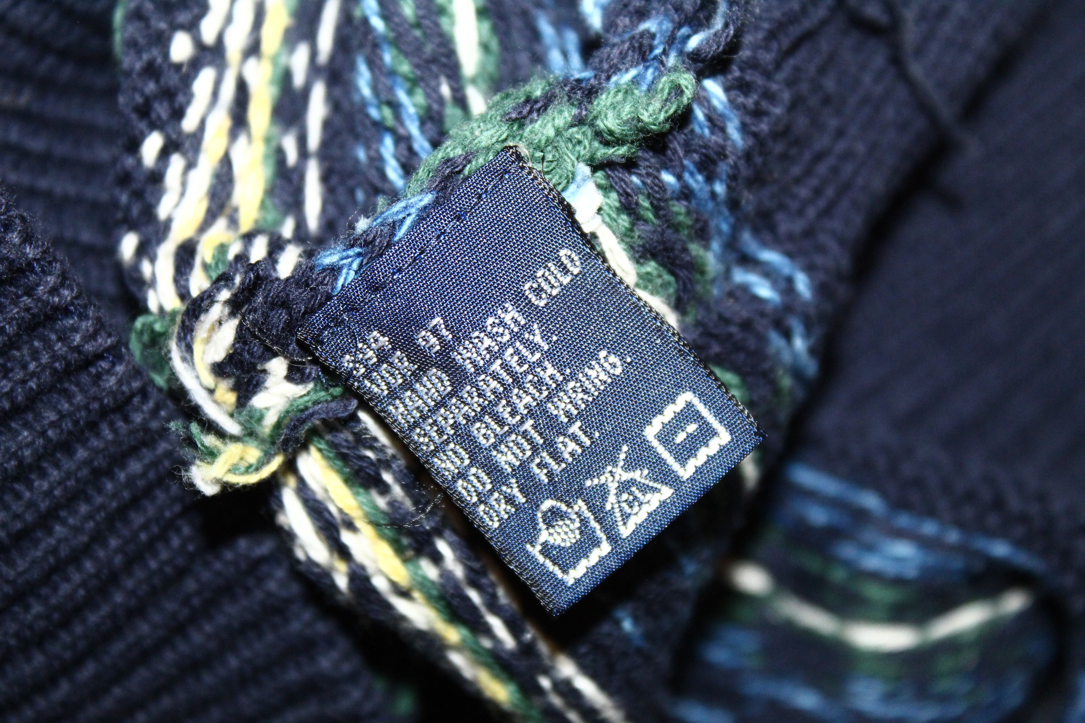 Japanese Brand 90's Nautica 100% Cotton Native Patterns Crew Neck Sweater Size US M / EU 48-50 / 2 - 9 Thumbnail