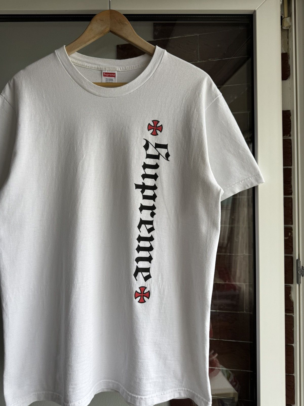 Independent Truck Co. × Supreme Supreme X Independent Truck Co. Old English Tee Size US M / EU 48-50 / 2 - 7 Thumbnail