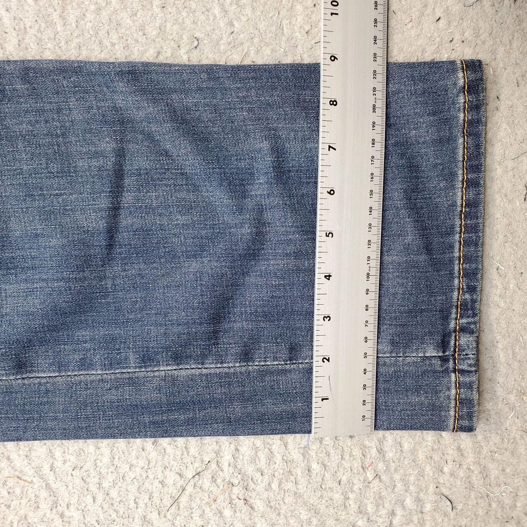 Levi's Levi's 559 Mens Jeans Straight Regular Size 36 Blue Denim 5-Pocket Medium Wash Vintage No N/A Size US 36 / EU 52 - 5 Thumbnail