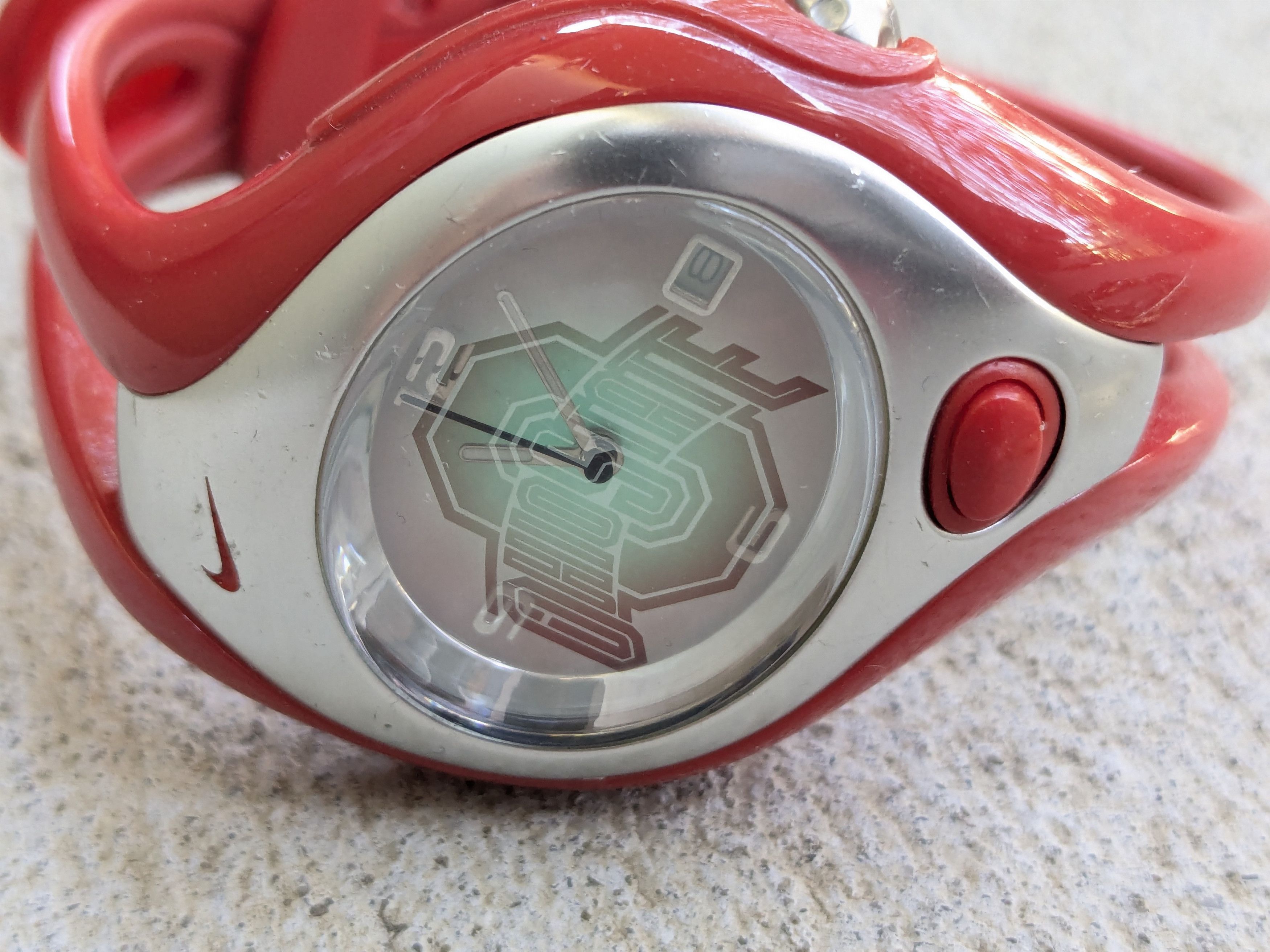 Nike Vintage Nike Watch Red Ohio State Buckeye Sports Minimal Y2K Size ONE SIZE - 6 Thumbnail