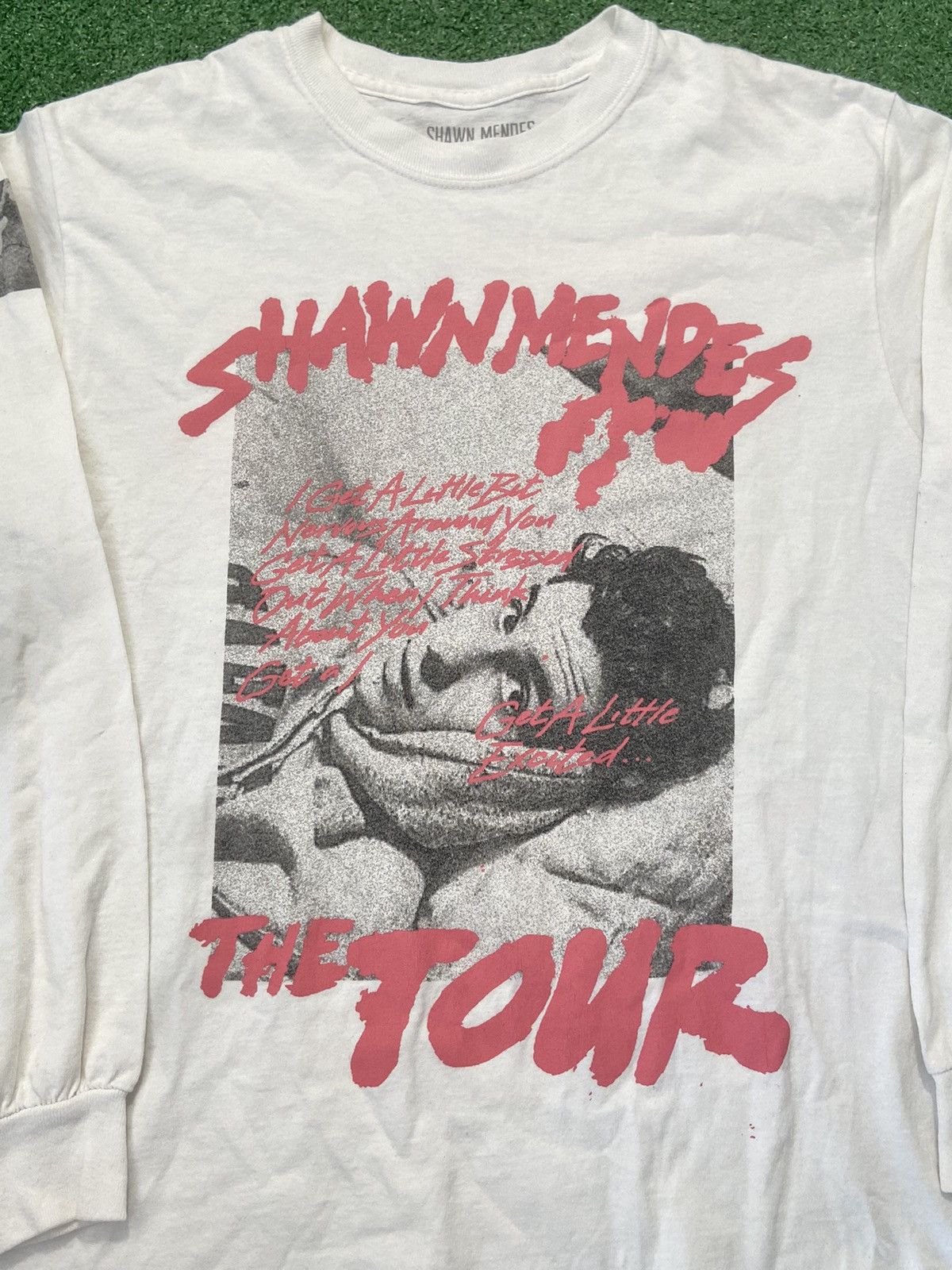 Band Tees Shawn mendes tshirt Size US M / EU 48-50 / 2 - 2 Thumbnail
