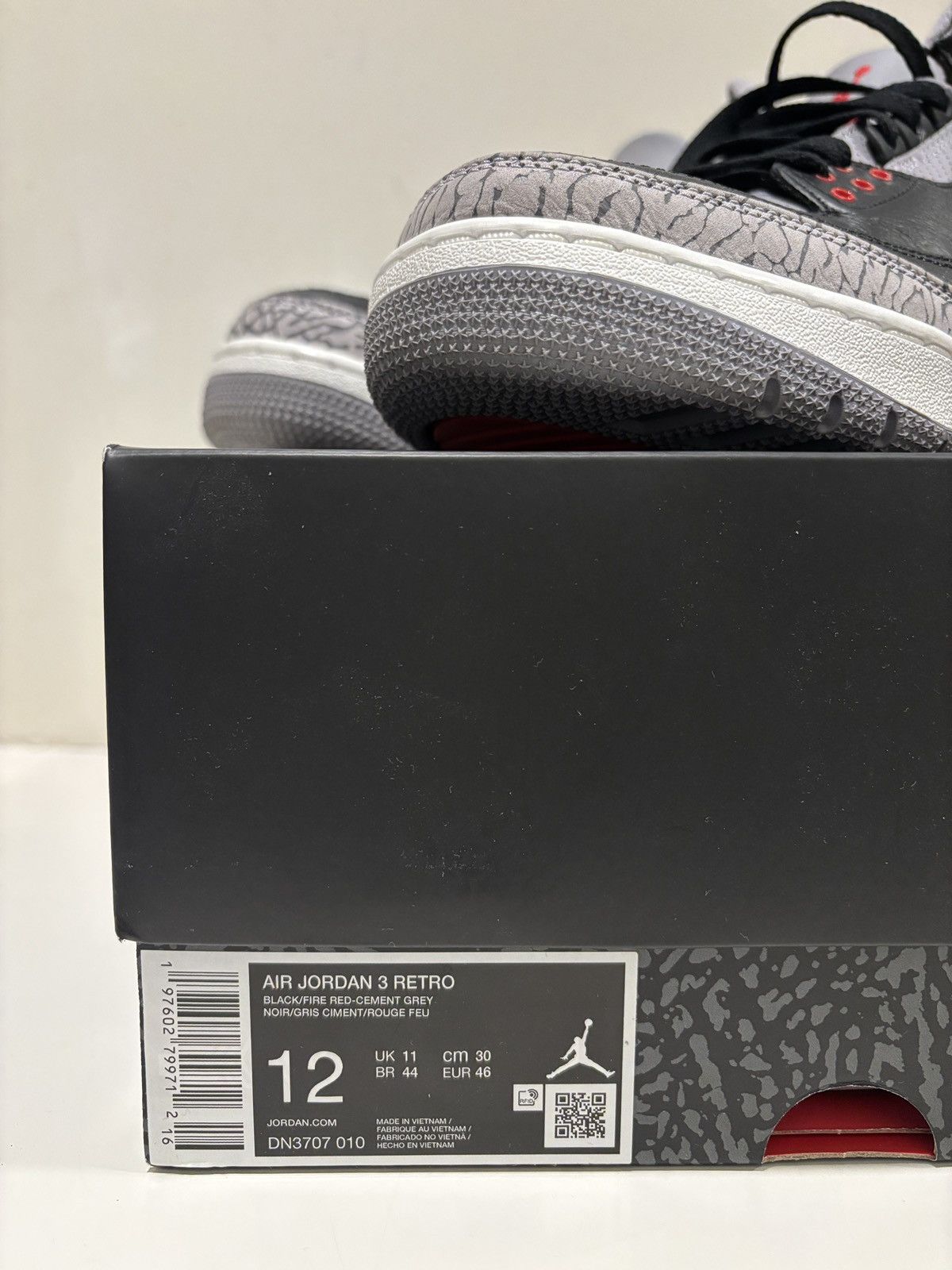 Jordan Brand Jordan 3 Retro OG Black Cement (2024) Size US 12 / EU 45 - 11 Thumbnail