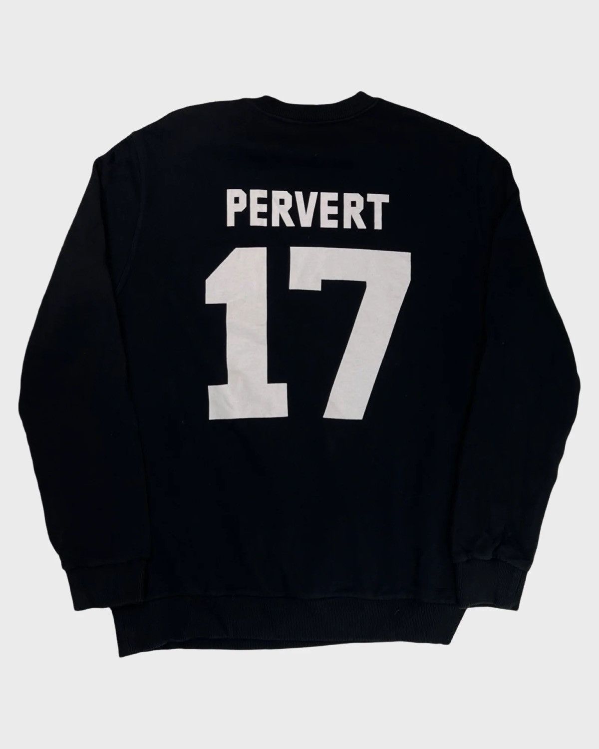Givenchy GIVENCHY BY RICCARDO TISCI PERVERT 17 SWEATER SZ:L | Grailed