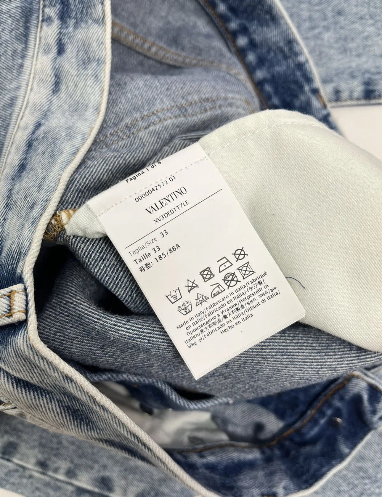 Valentino VALENTINO POCKET LOGO COTTON DENIM JEANS Size US 33 - 6 Thumbnail