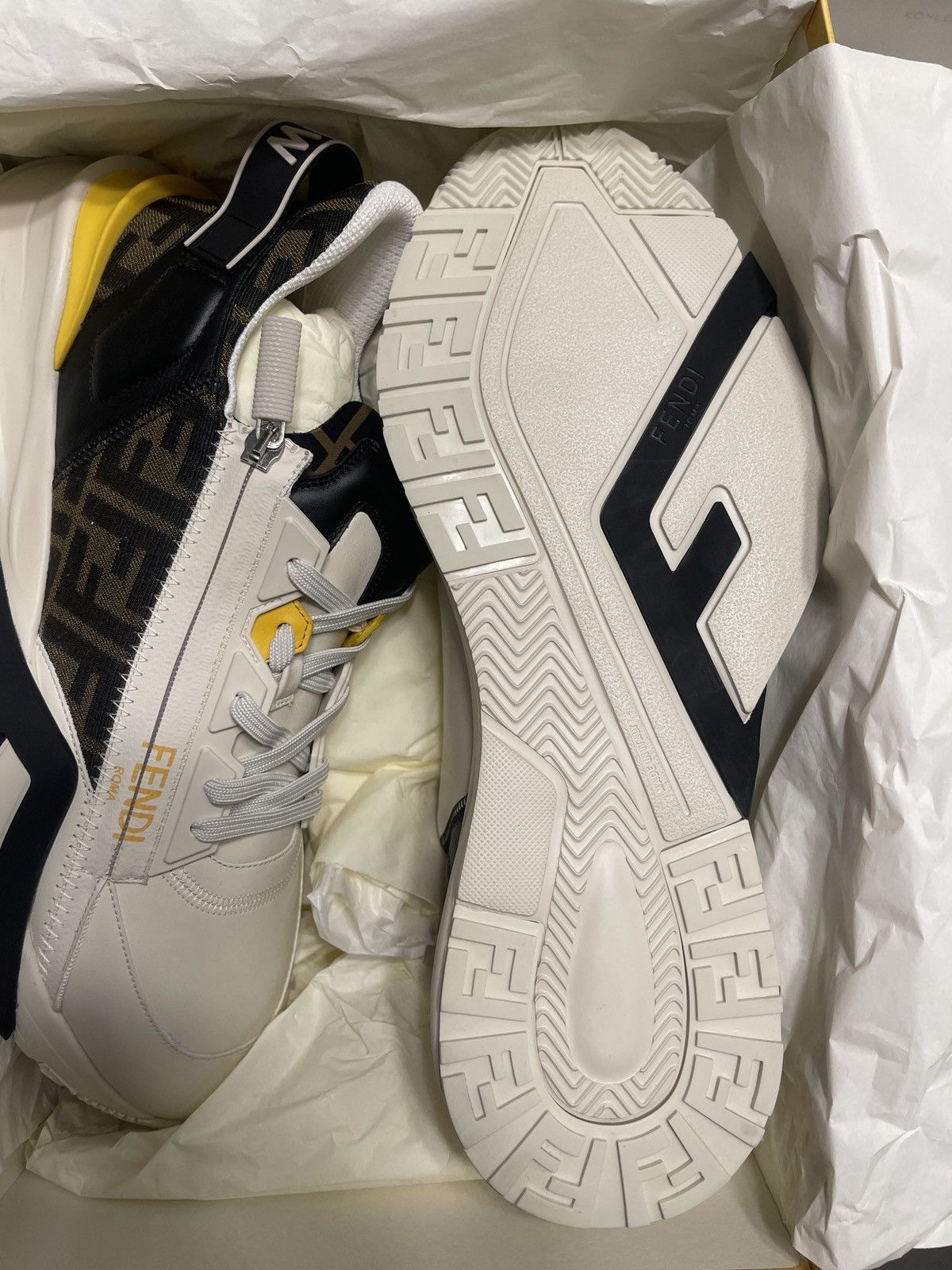 Fendi Fendi Flow Sneakers Size US 13 / EU 46 - 2 Thumbnail
