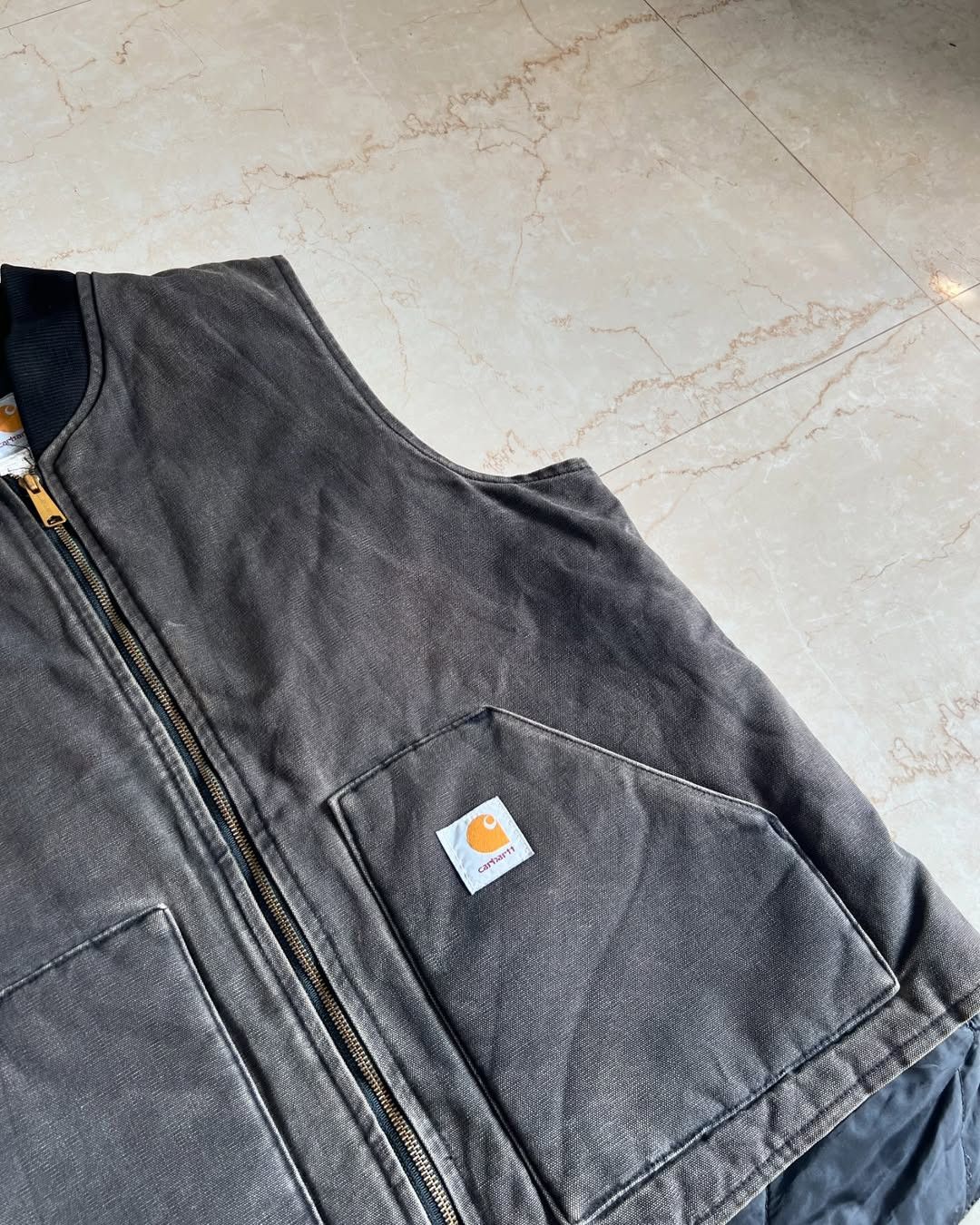Carhartt × Vintage 90's Sunfade Carhartt V01- BLK Denim Vest Jacket Size US XL / EU 56 / 4 - 2 Thumbnail