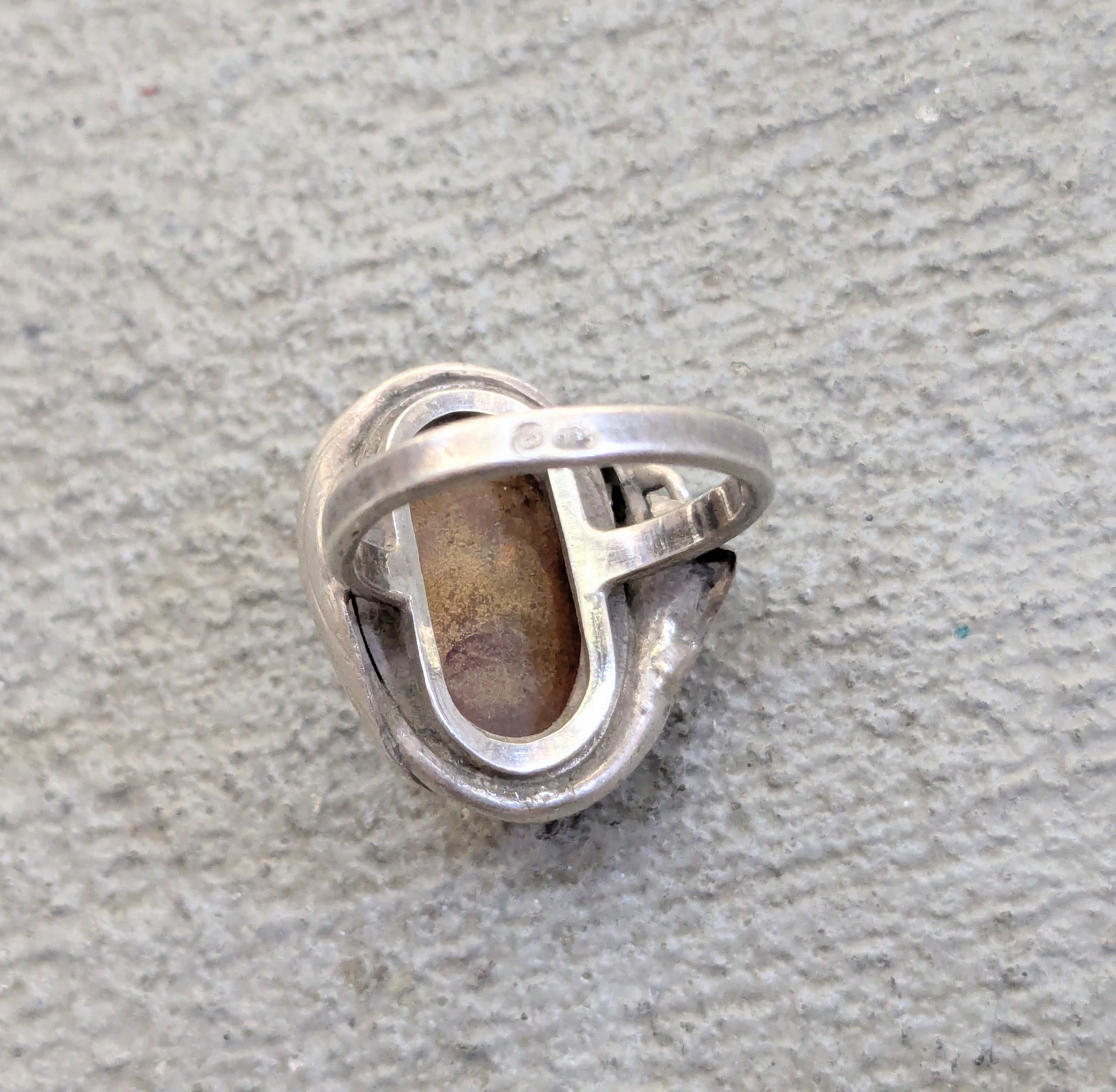 Jewelry Vintage Sterling Silver Ring Amber Oval Baltic Leaf 5 Size ONE SIZE - 9 Thumbnail