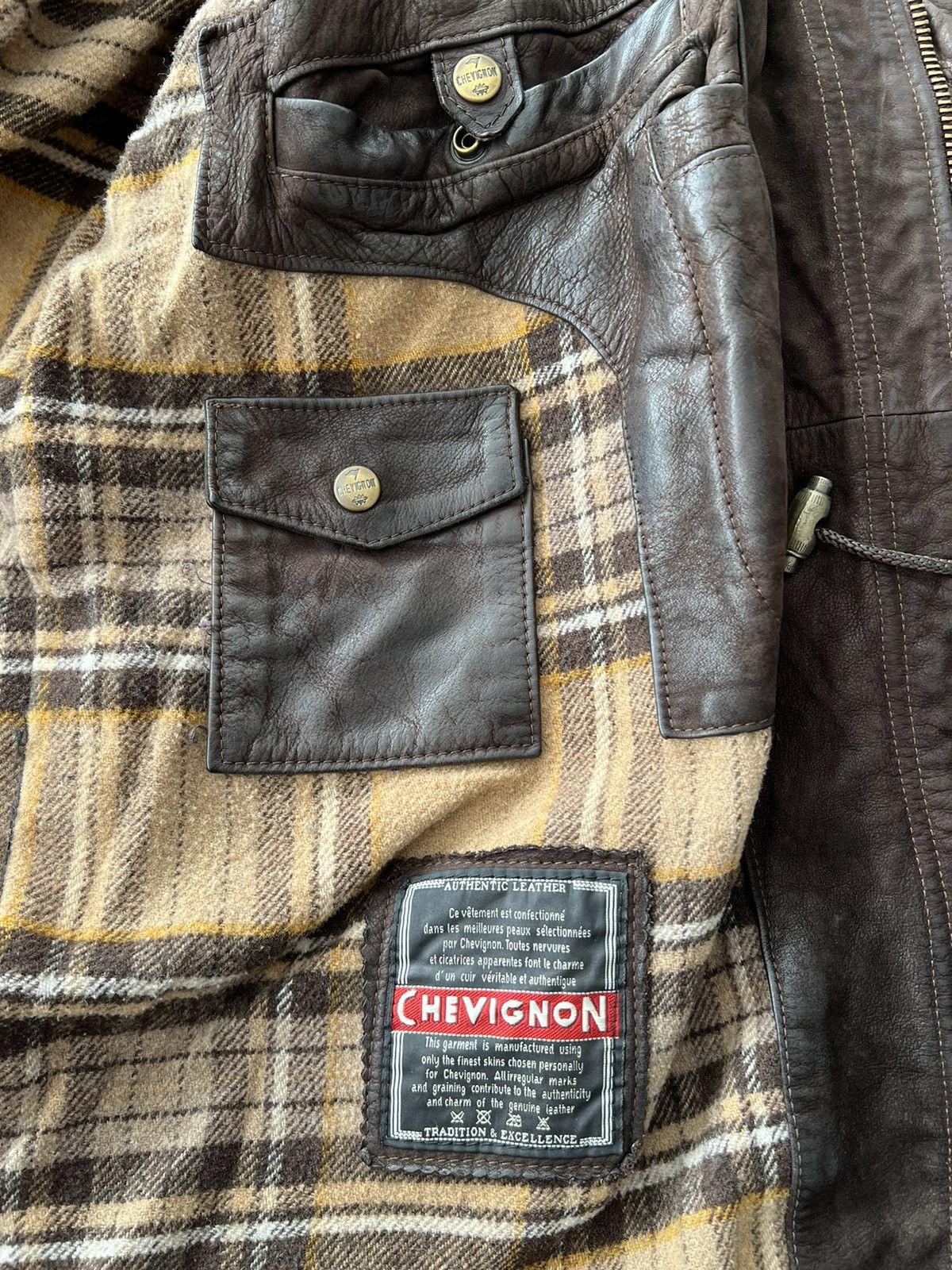 Chevignon Vintage 90s Chevignon Faded Heavy Leather Jacket Size US L / EU 52-54 / 3 - 6 Thumbnail
