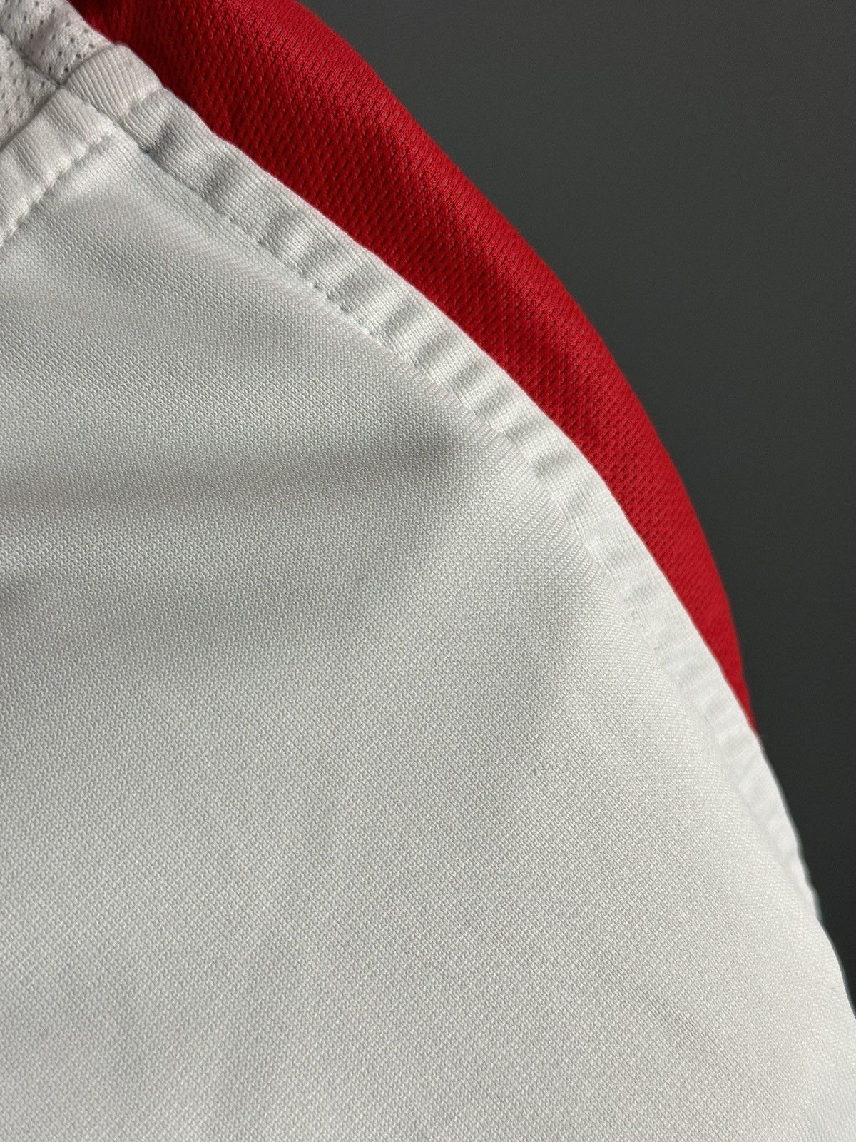 Umbro England National Team 03/05 Home Football Long Sleeve Jersey Size US XXL / EU 58 / 5 - 20 Thumbnail