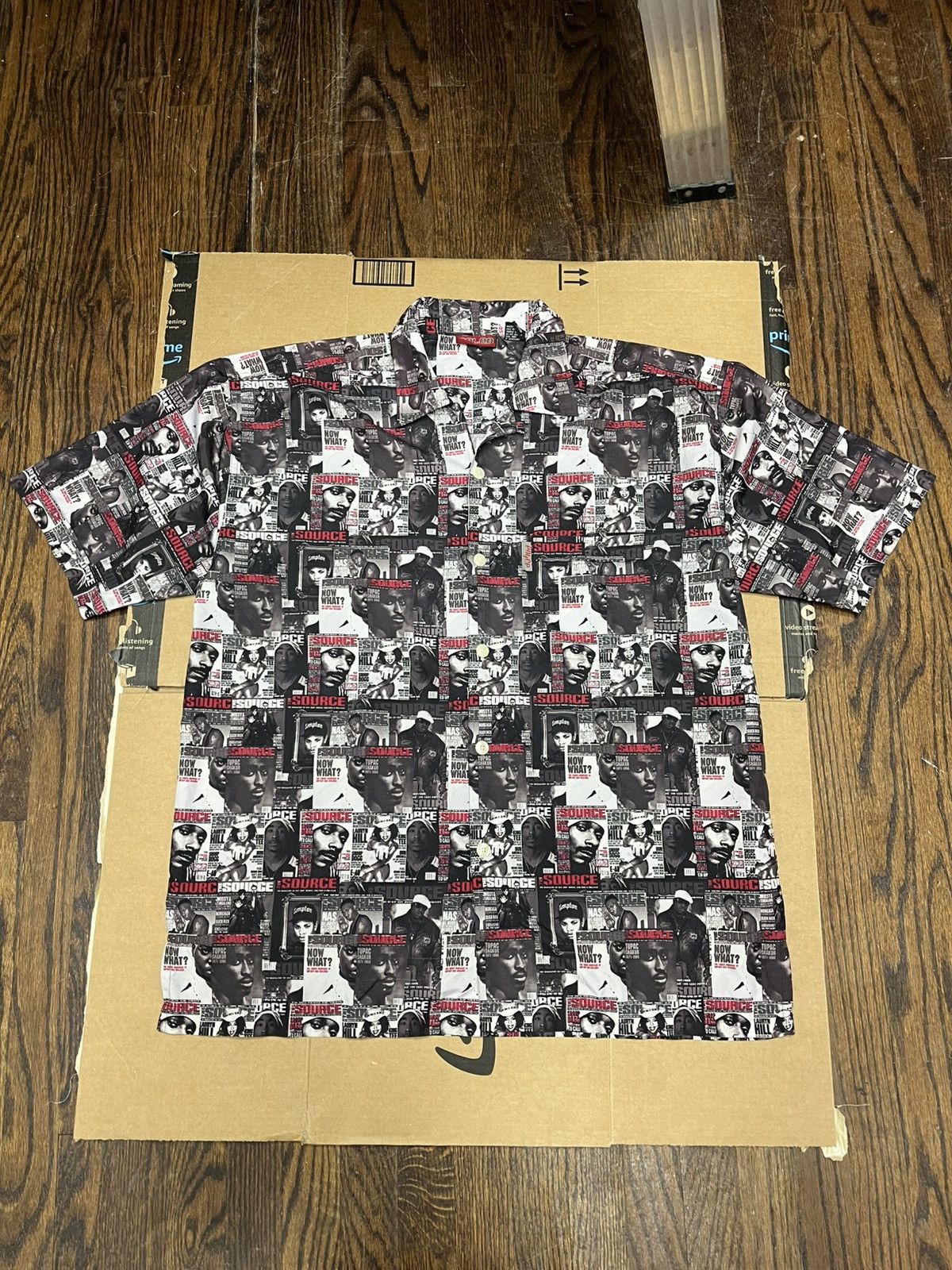 Vintage Vintagen Enyce The Source Magazine AOP Sleeve Button Up Sz L Size US L / EU 52-54 / 3 - 4 Thumbnail