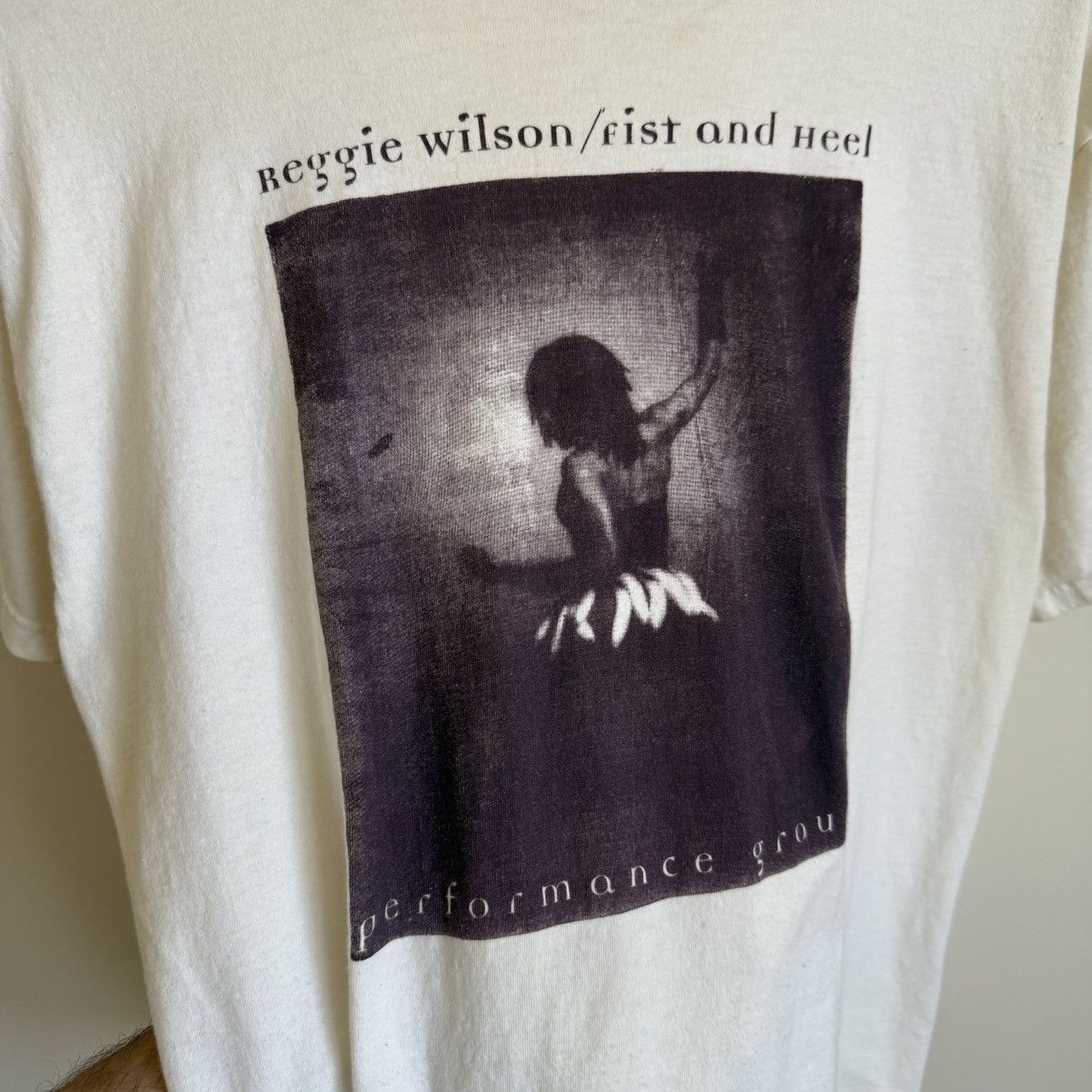 Vintage Vintage Reggie Wilson Fist and Heel Jerzees T-Shirt Size US L / EU 52-54 / 3 - 4 Thumbnail