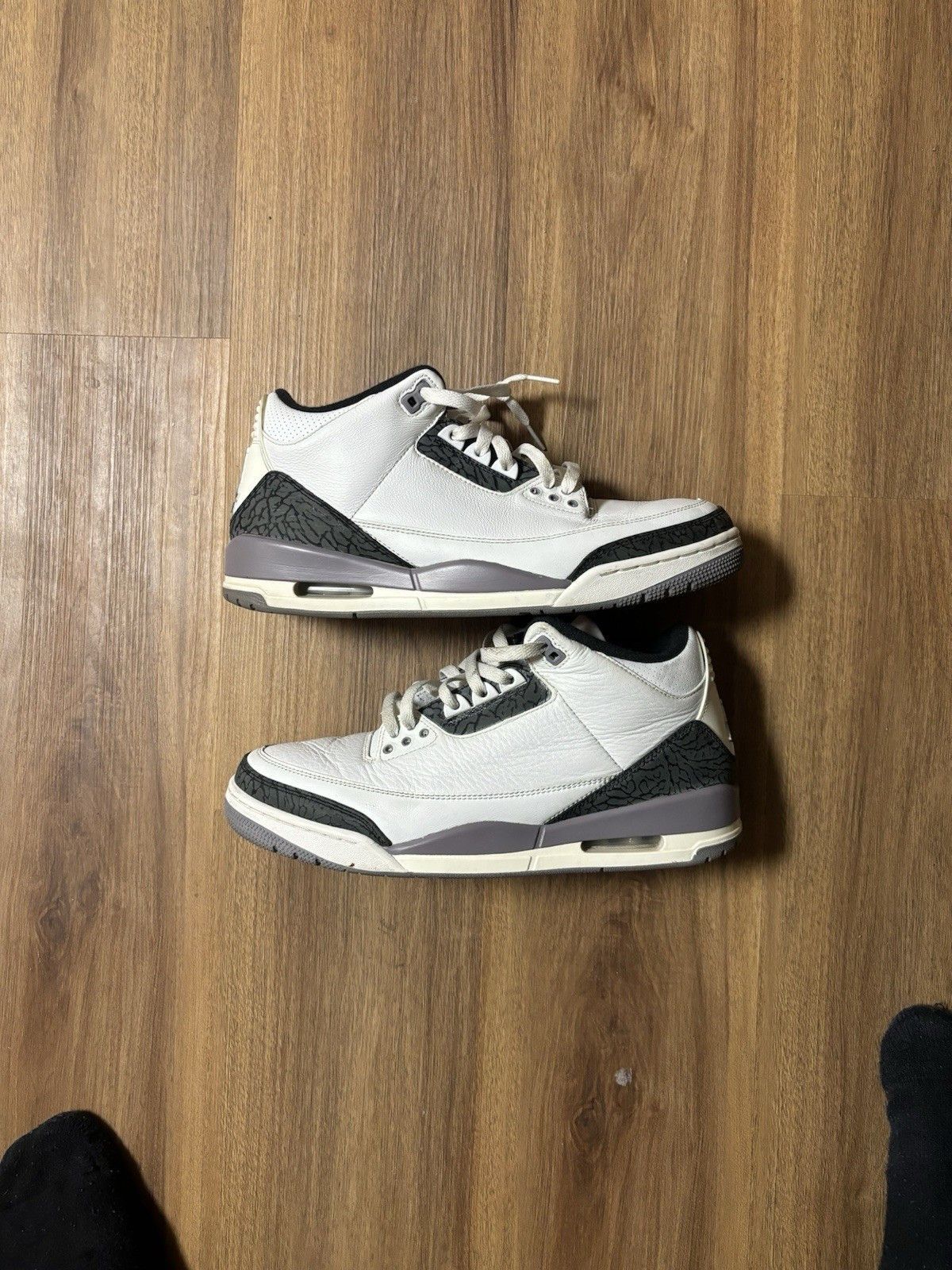 Jordan Brand Air Jordan 3 Retro Cement Grey Size US 11.5 / EU 44-45 - 1 Thumbnail
