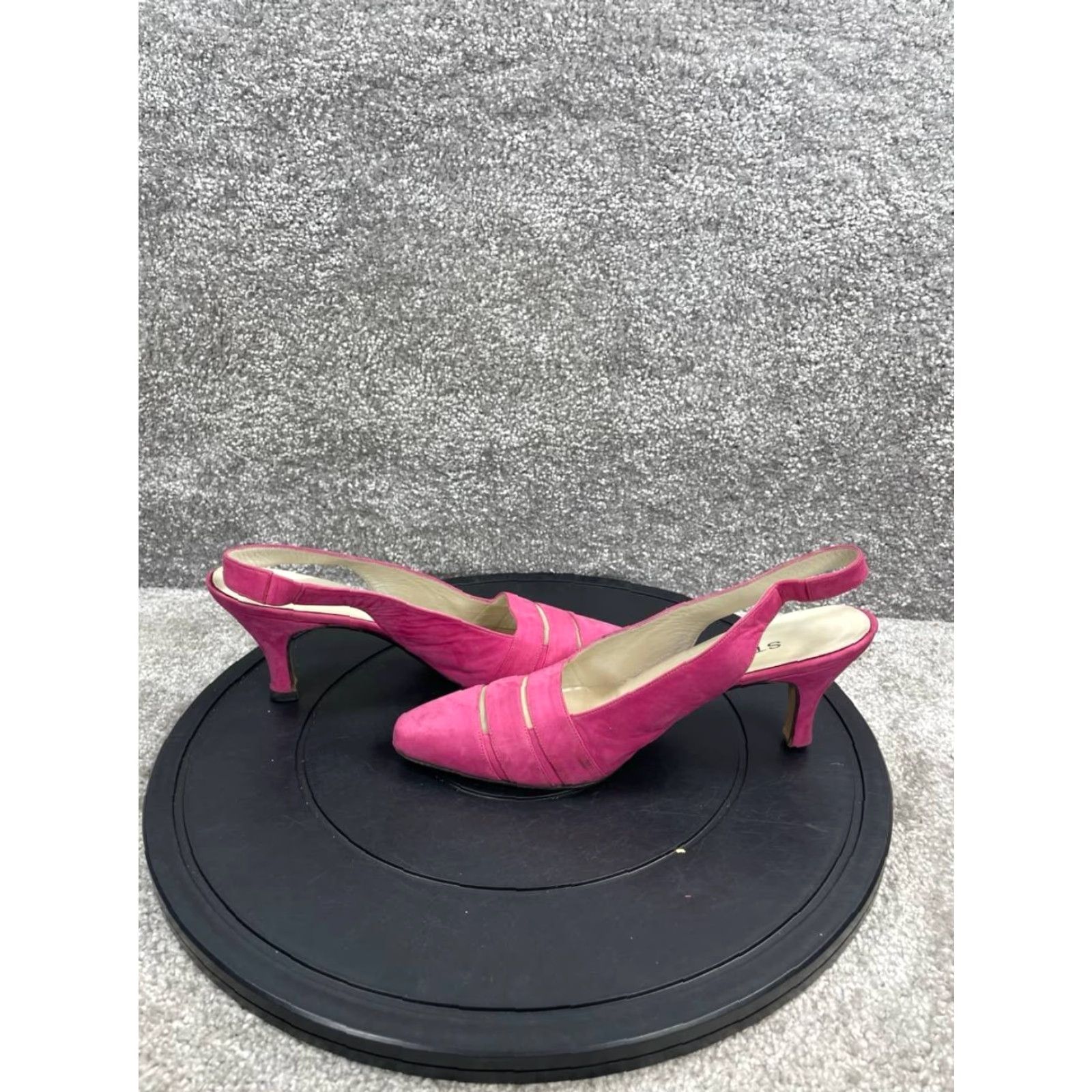 St. John ST. John Womens Slingback Heel Pink Suede Almond Toe 9 Stiletto Mid Heel Size 9 Pink Women Shoes Size US 9 / IT 39 - 7 Thumbnail