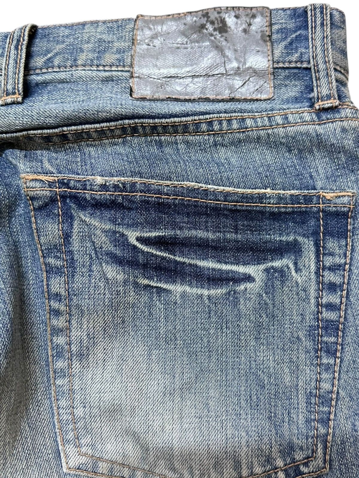 Takeo Kikuchi Vintage Takeo Kikuchi Faded Grunge Whiskers Denim Size US 33 - 7 Thumbnail