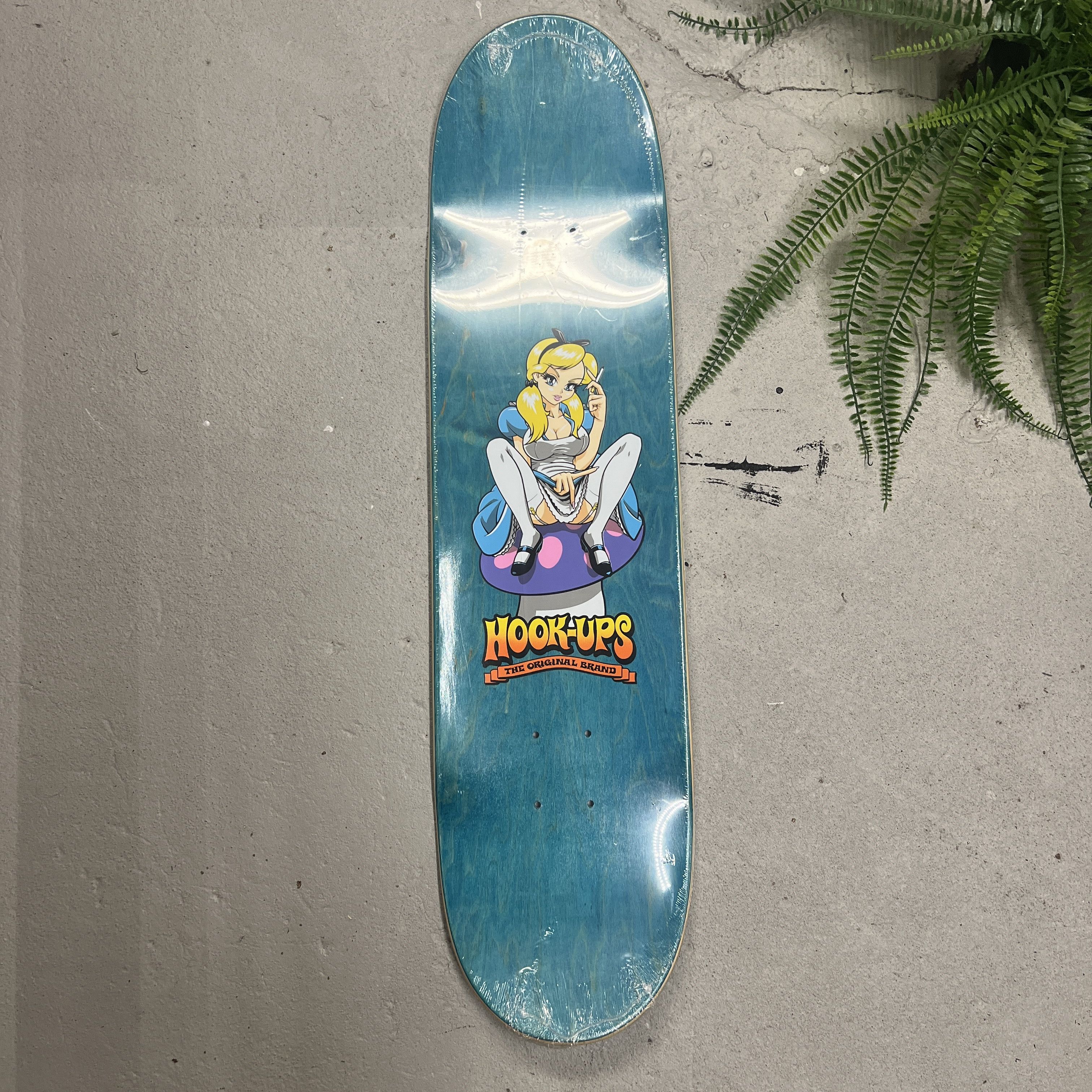 Hook-Ups Hook-Ups Alice in Wonderland Drink Me Skateboard Size ONE SIZE - 4 Thumbnail