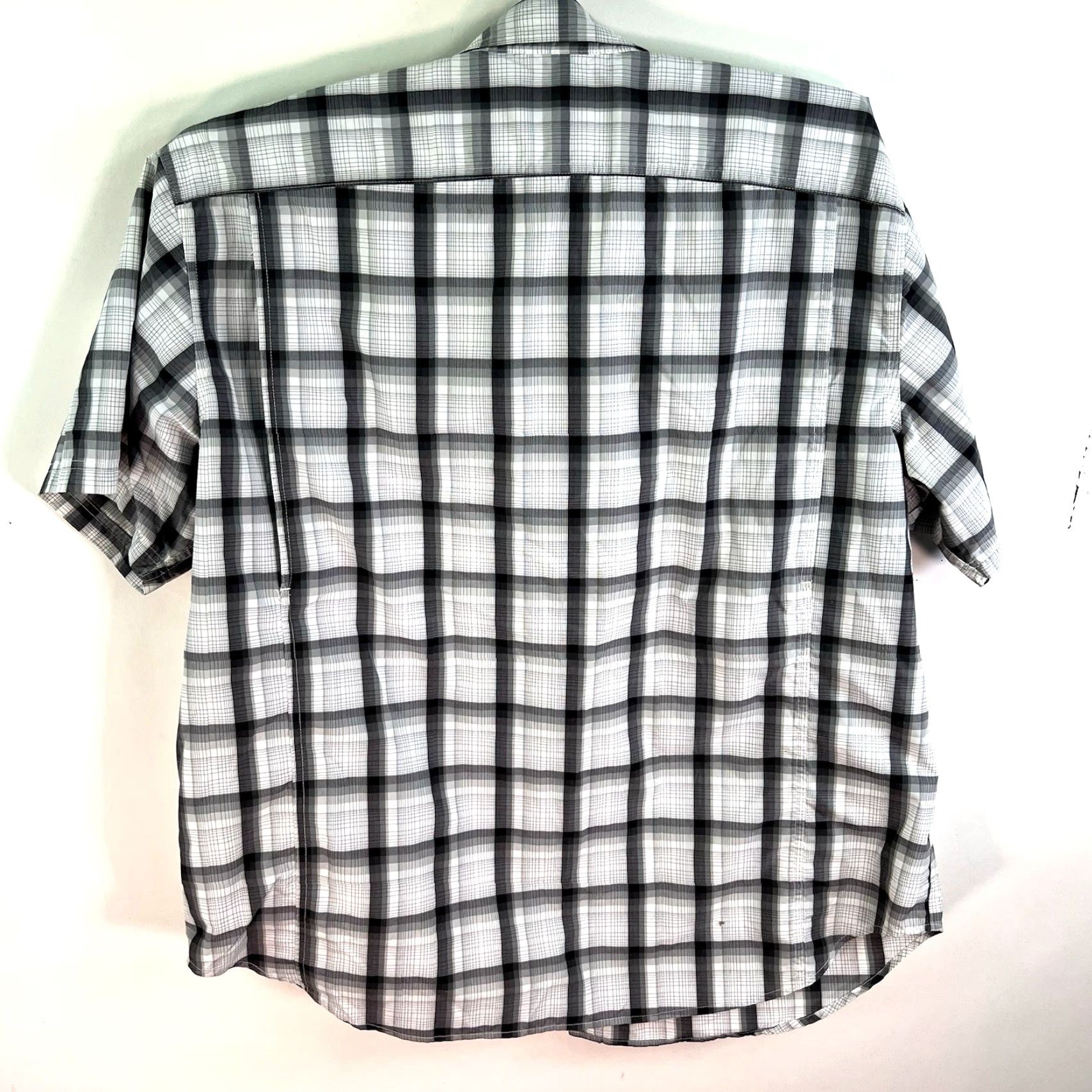 Vintage C.E. Schmidt Plaid Button-Down Shirt Mens Size 2XL Gray Short Sleeve Button-Up Sleeve Short Gray Plaid Shirt 2XL Mens C.E. Schmidt Size US XXL / EU 58 / 5 - 7 Thumbnail