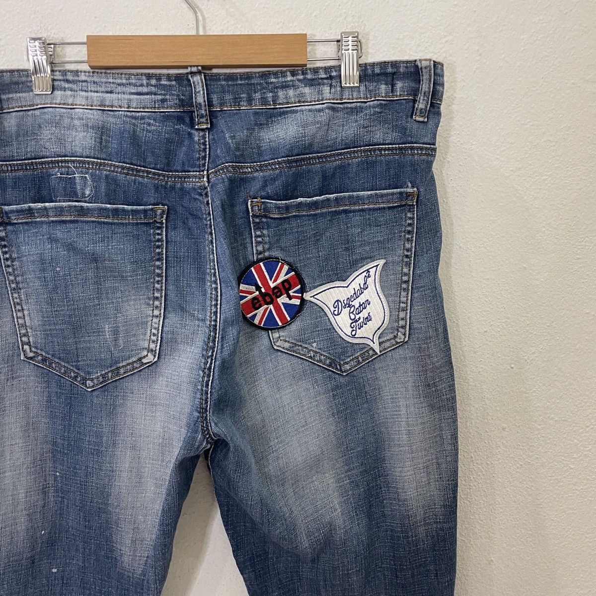 Dsquared2 Vintage Dsquared2 Distressed Denim Jeans Size US 36 / EU 52 - 9 Thumbnail