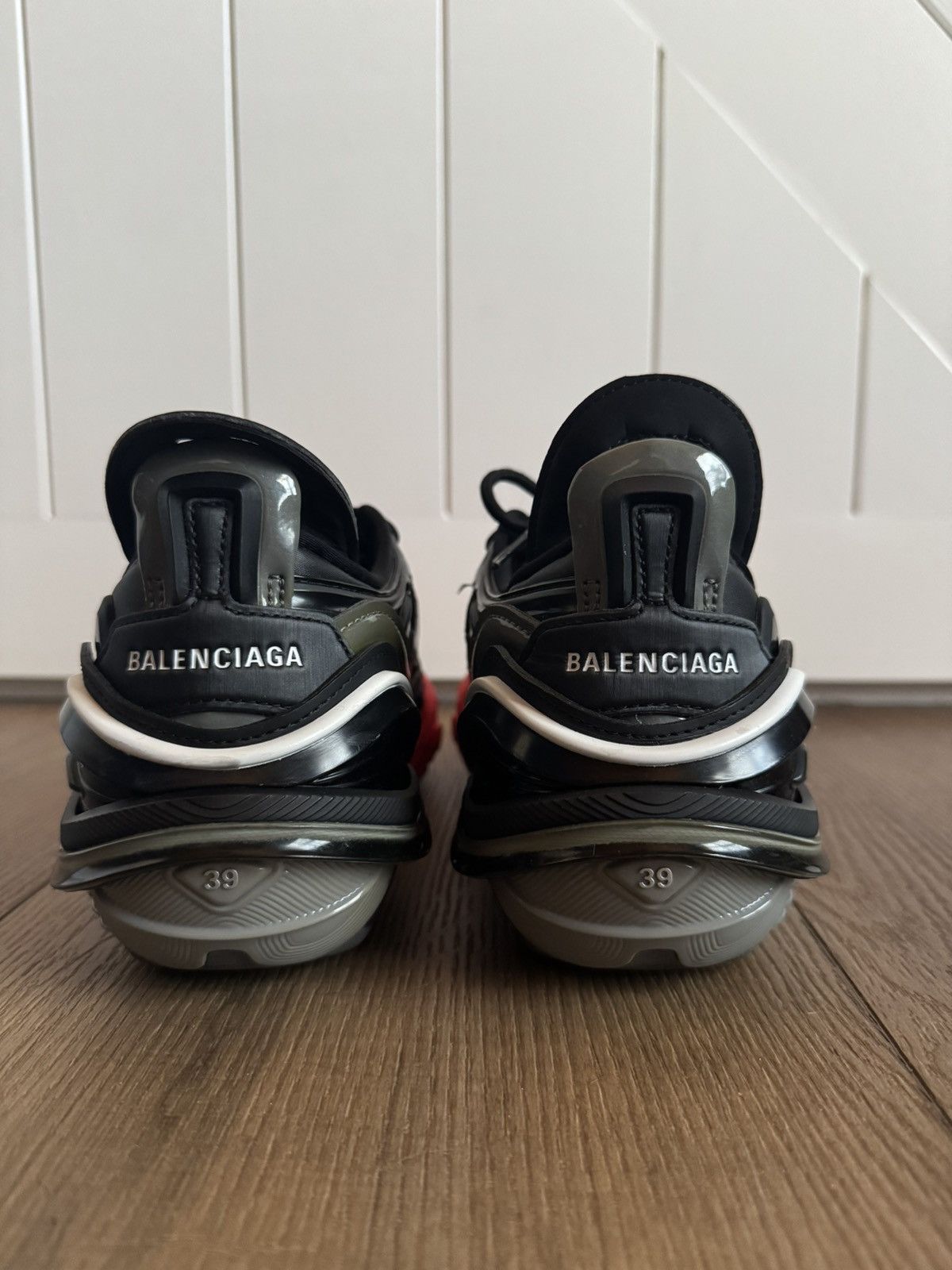 Balenciaga Balenciaga Tyrex low black and red Size US 8 / EU 41 - 4 Thumbnail