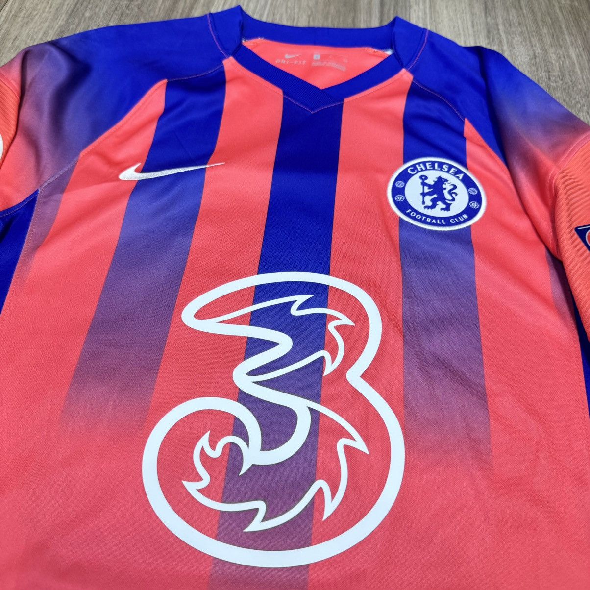 Nike Chelsea 20/21 third away shirt #18 Giroud Size US S / EU 44-46 / 1 - 3 Thumbnail
