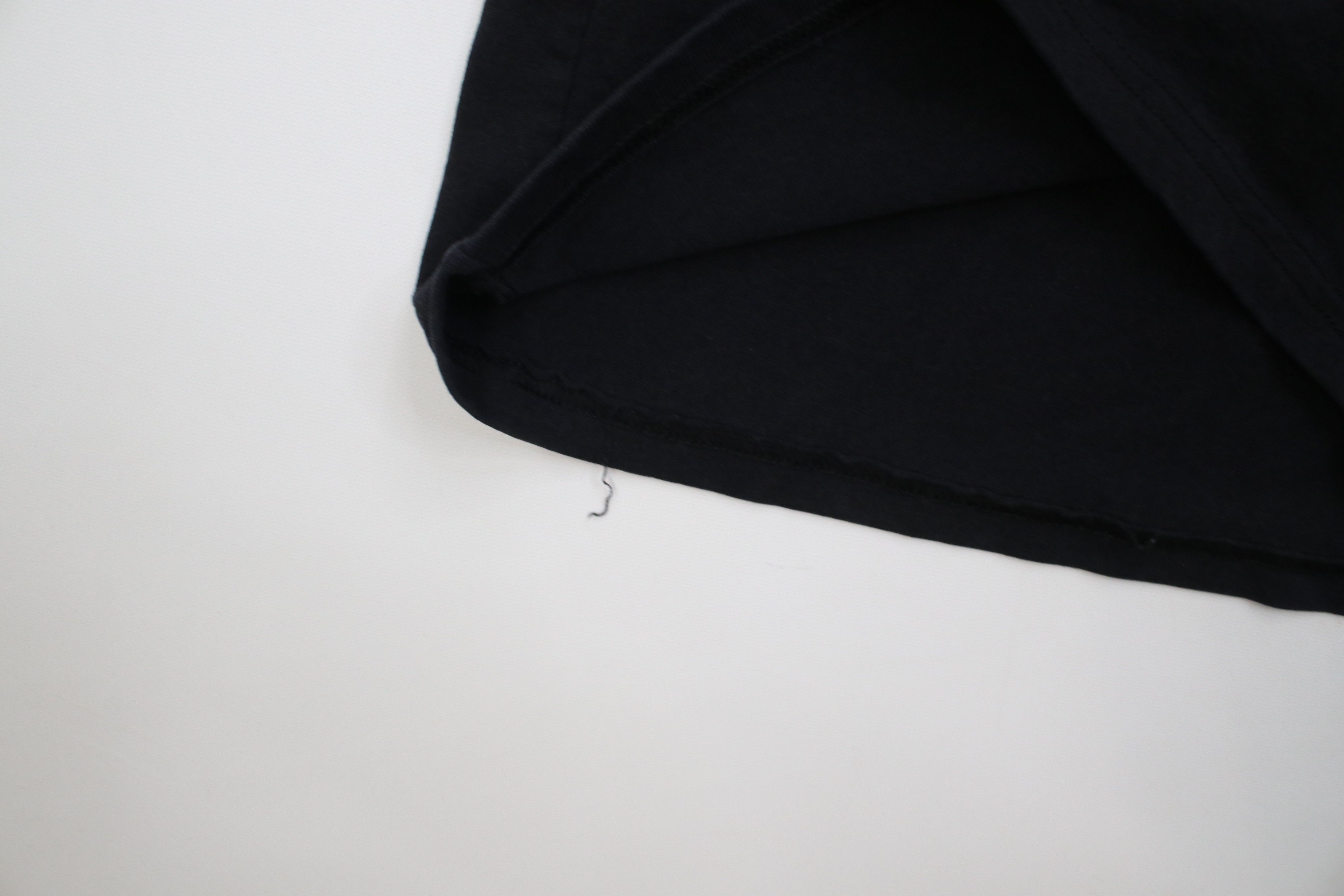 Champion Vintag 90s Champion Above Knee Heavyweight Shorts Black Size US 38 / EU 54 - 8 Thumbnail