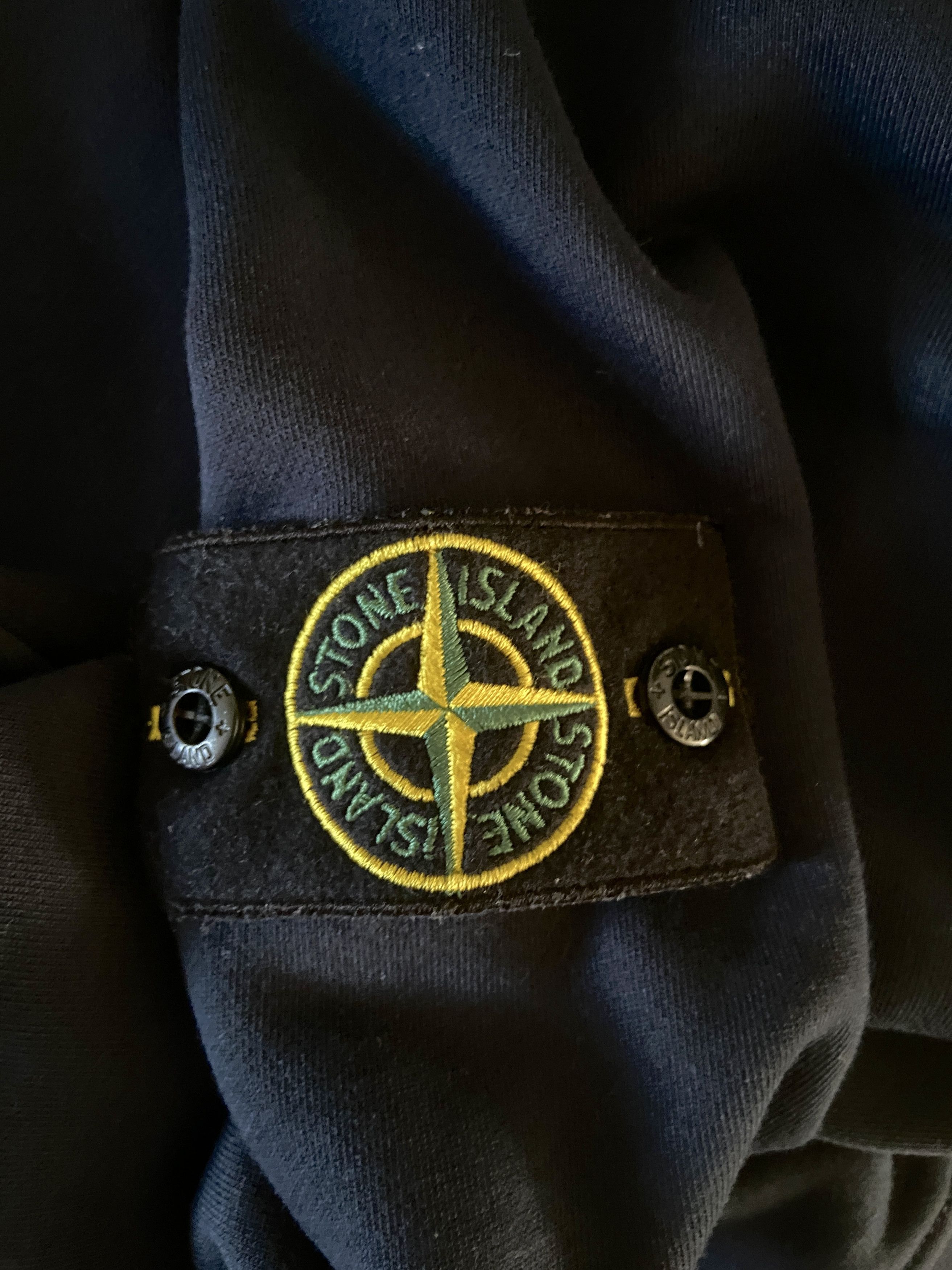 Stone Island STONE ISLAND Compass-badge sweatshirt SIZE M Mens Size US M / EU 48-50 / 2 - 3 Thumbnail