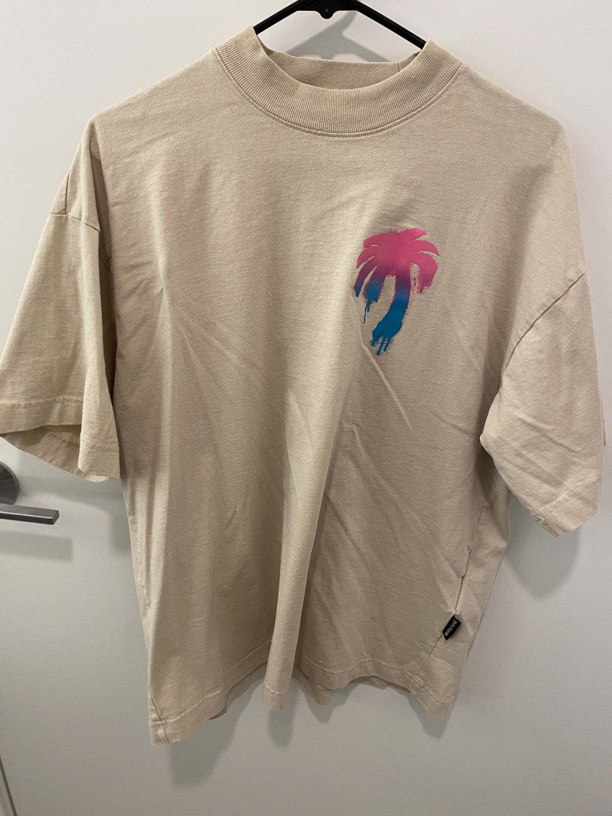 Palm Angels Palm Angels I Love LA Beige Oversized Tee Shirt Size S / US 4 / IT 40 - 1 Thumbnail