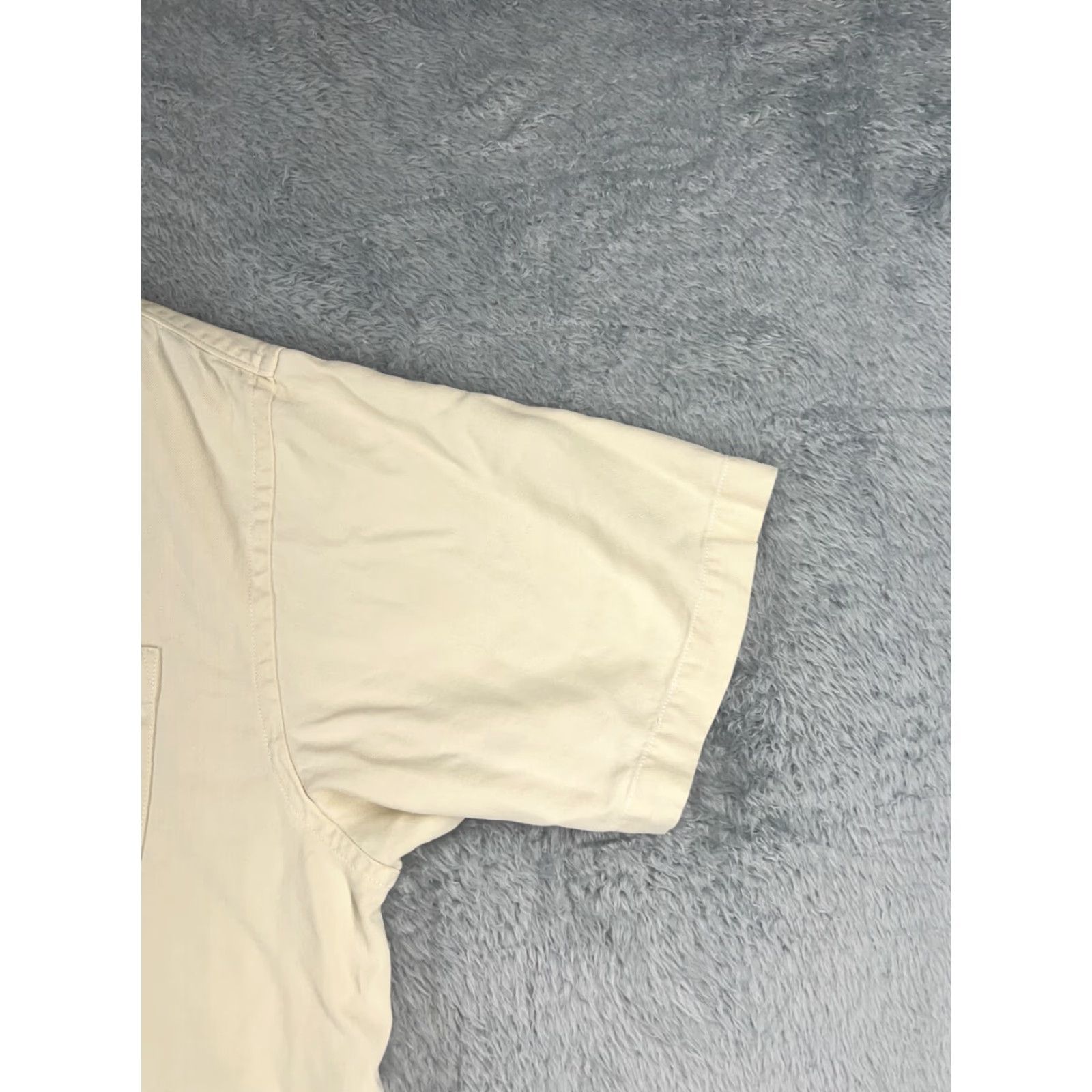 Tommy Bahama Tommy Bahama Shirt Men Extra Large Beige 100% Silk Herringbone Pocket Hawaiian Button-Up Size US XL / EU 56 / 4 - 2 Thumbnail