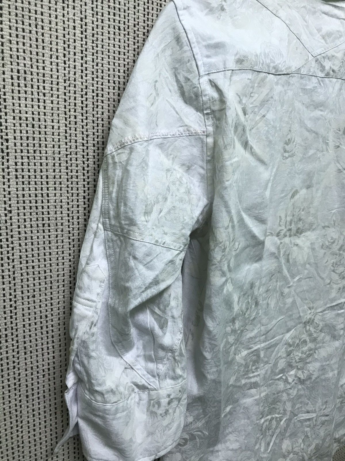 Tornado Mart made in japan‼️ARCHIVE tornado mart flower design very rare Size US L / EU 52-54 / 3 - 7 Thumbnail