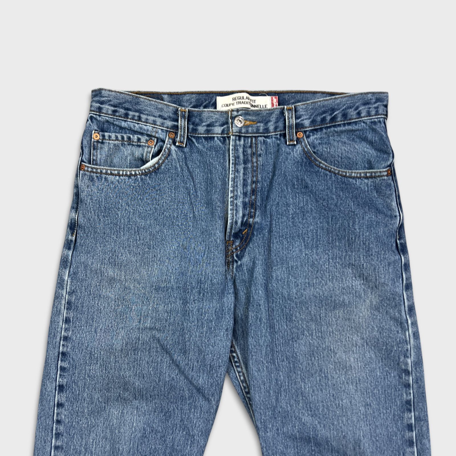 Levi's × Vintage Vintage Levi's Jeans 36x30 Relaxed Fit Light Wash Denim Pant Size US 36 / EU 52 - 2 Thumbnail