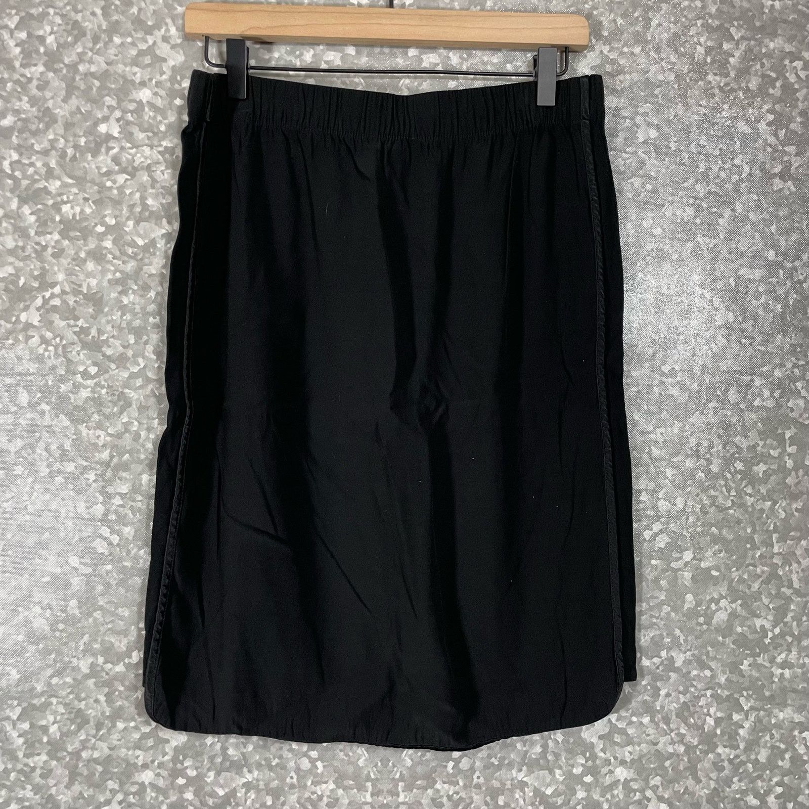 Loft Ann Taylor LOFT Black Elastic Waist Straight Skirt - Small Size 30" / US 8 / IT 44 - 6 Thumbnail