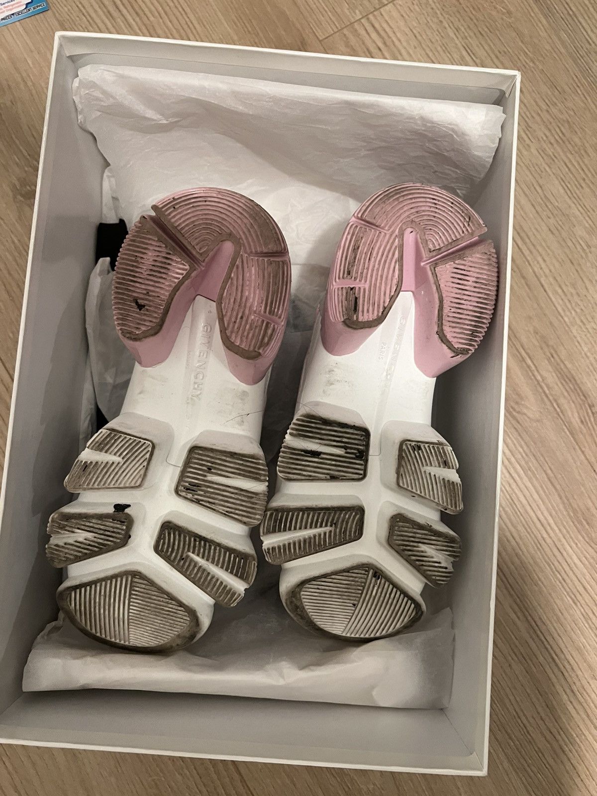 Givenchy Pink and White Givenchy Size US 6 / IT 36 - 8 Thumbnail