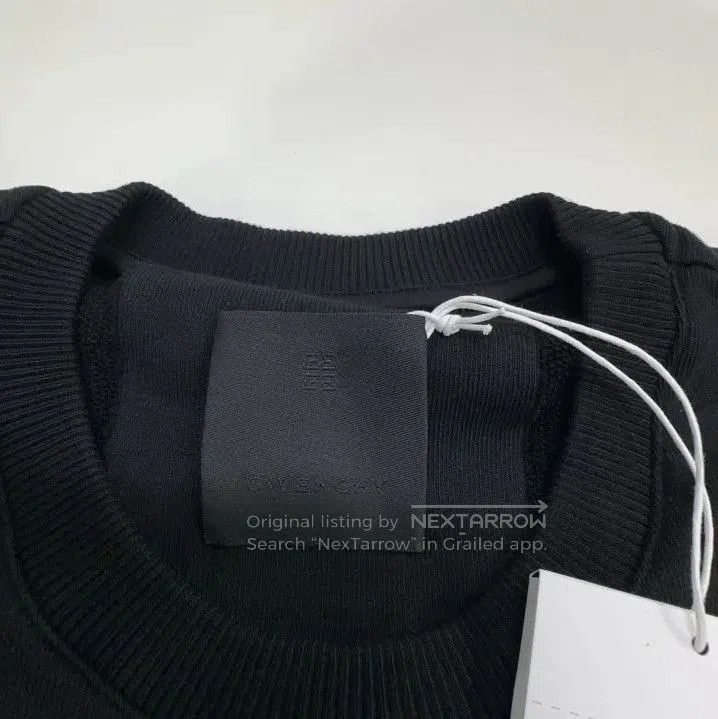 Givenchy Givenchy FW22 Classic Letter Print Crewneck Sweatshirt. Size US M / EU 48-50 / 2 - 4 Thumbnail