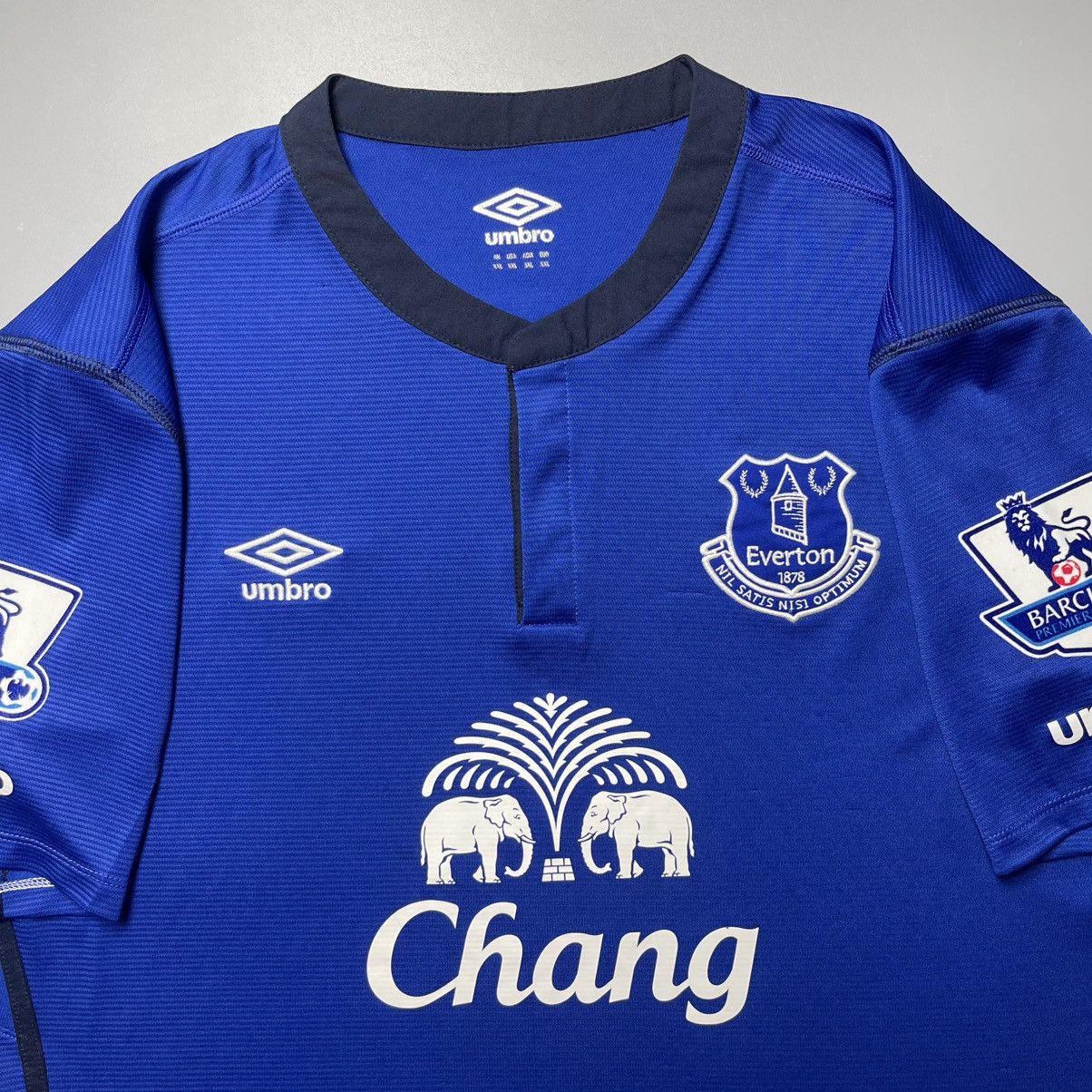 Umbro EVERTON UMBRO 2014/2015 FOOTBALL SOCCER HOME JERSEY #5 ETO’O Size US XXL / EU 58 / 5 - 4 Thumbnail