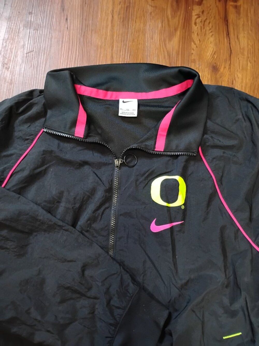 Nike Nike Oregon Ducks 2022 Cancer Awareness Neon Track Jacket Size US XXL / EU 58 / 5 - 1 Thumbnail