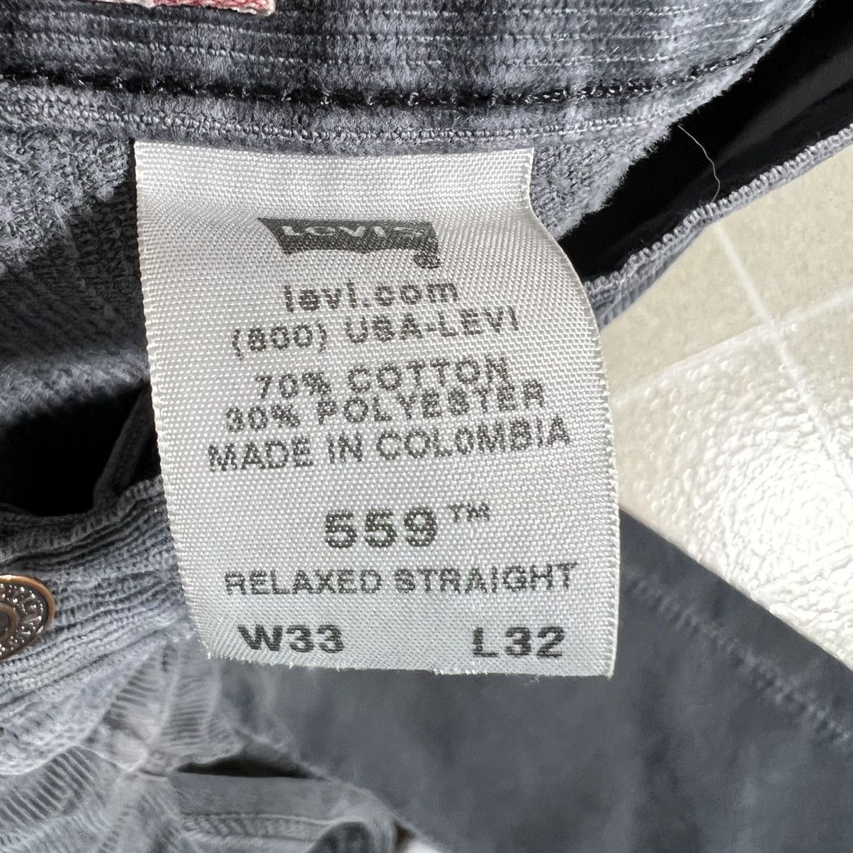 Levi's Levi’s 559 Corduroy Pants 33xx32 Gray Relaxed Straight Y2K Size US 33 - 7 Thumbnail