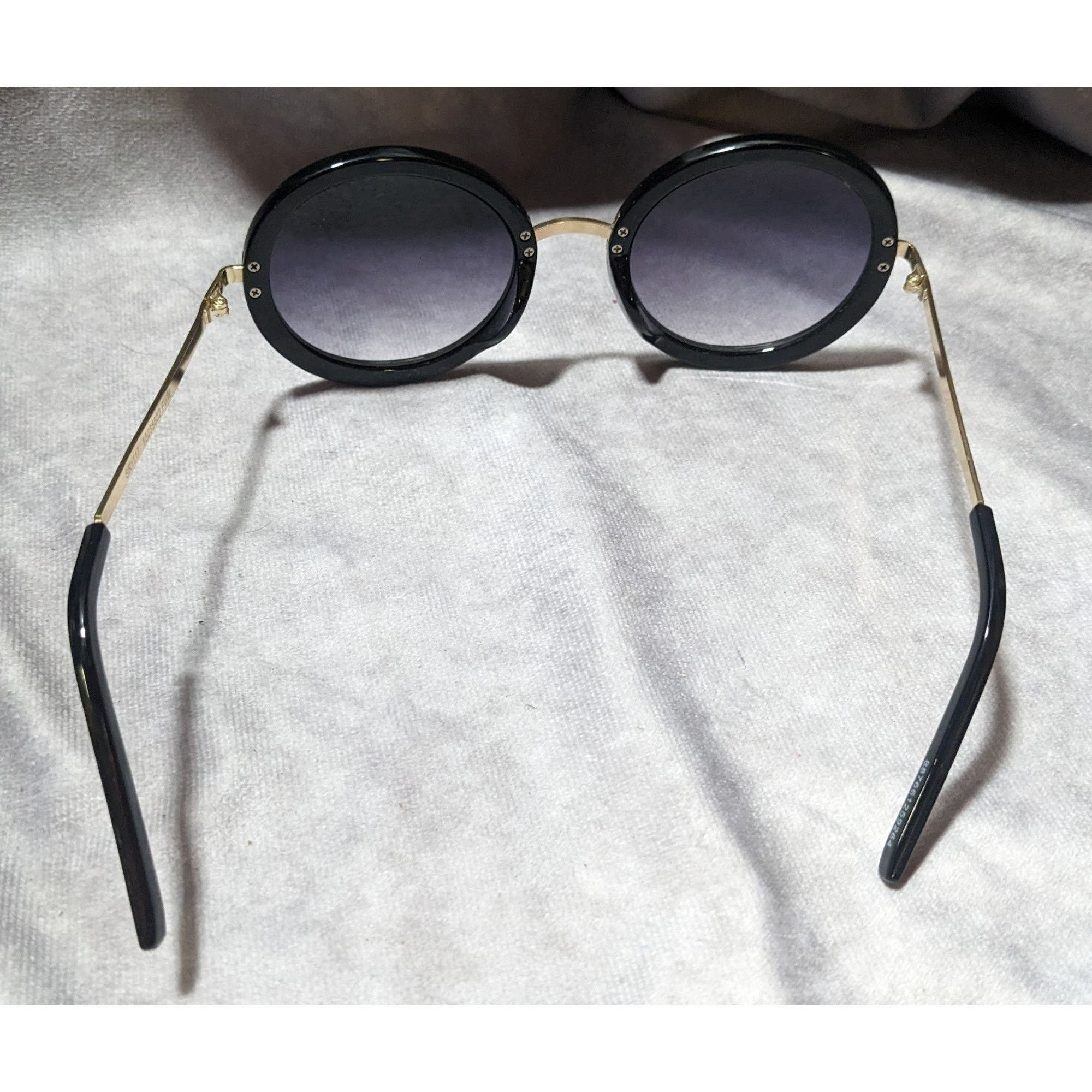 Foster Grant Foster Grant Tyra Vintage Retro Round Sunglasses Size ONE SIZE - 2 Thumbnail