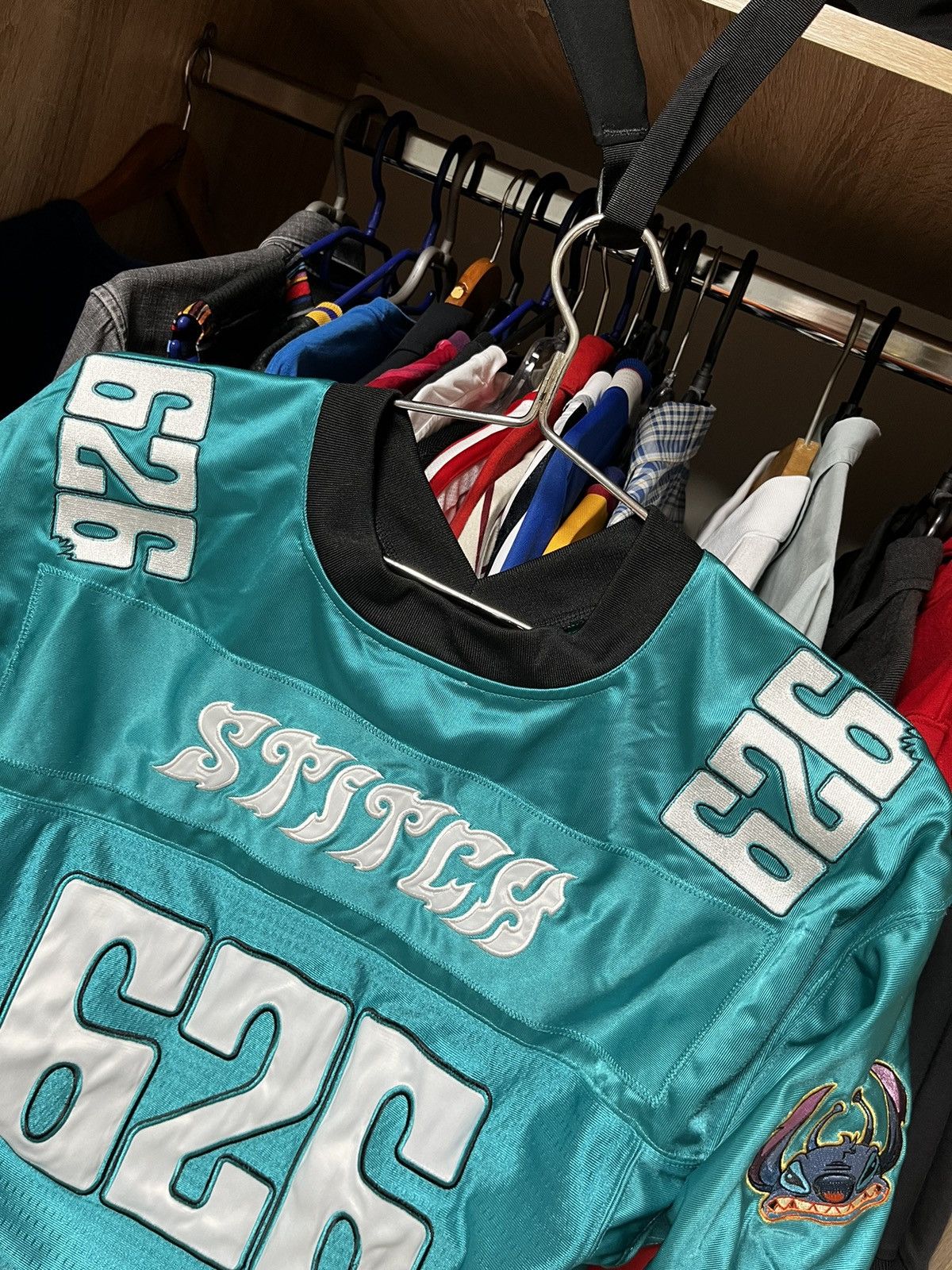 Vintage Rare‼️ Walt Disnep Invaders Jersey Lilo & Stitch Vintage Y2K