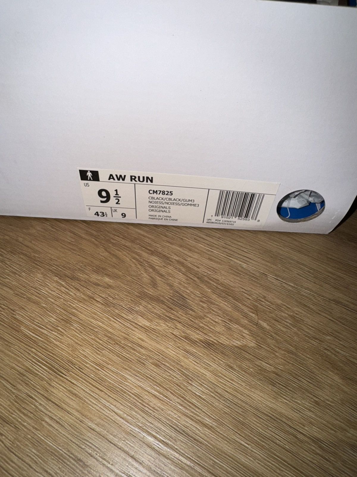 Adidas × Alexander Wang Adidas Alexander Wang x AW Run Black Size 9.5 Boost CM7825 Size US 9.5 / EU 42-43 - 4 Thumbnail