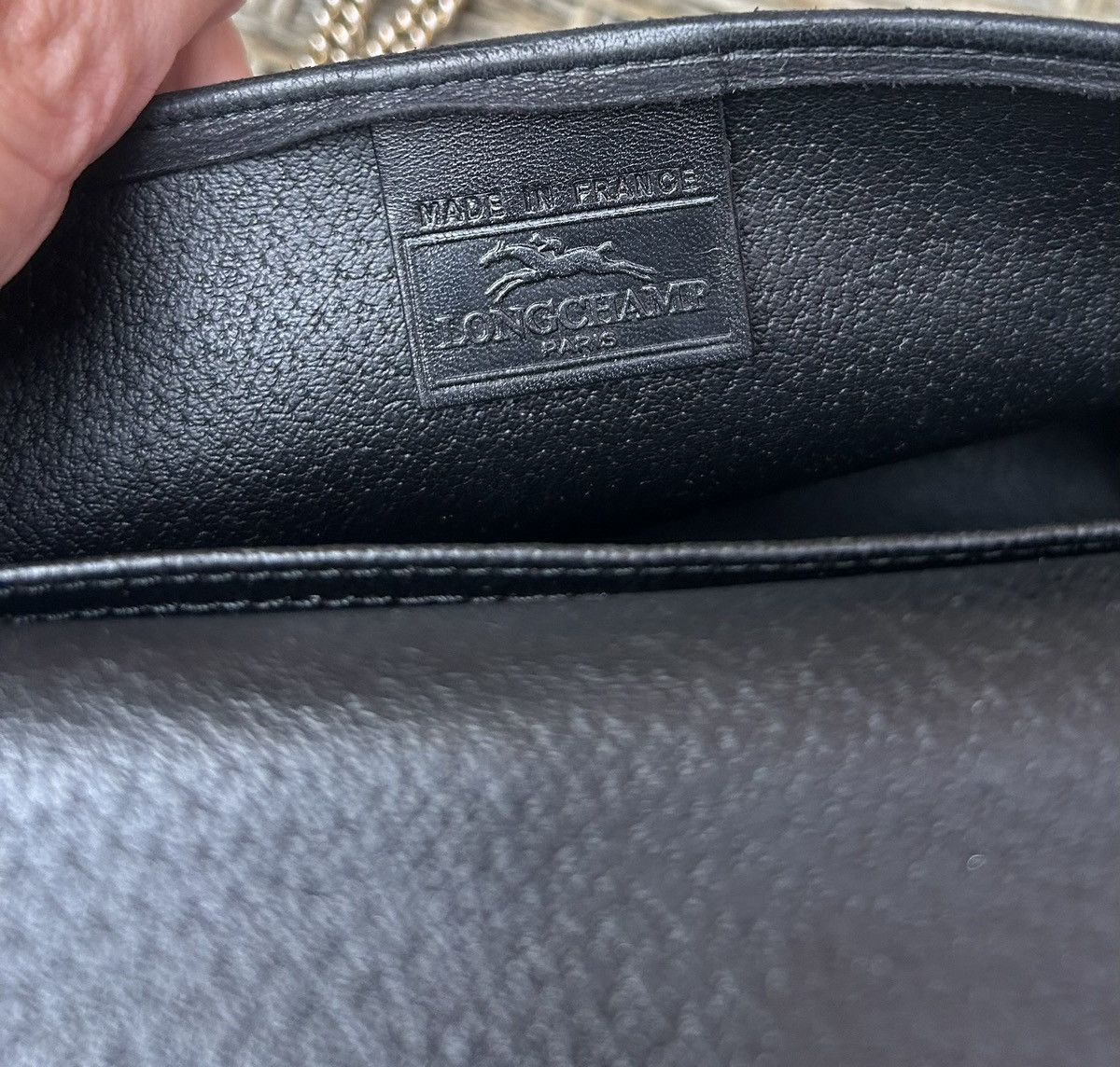 Longchamp Longchamp Paris Leather Envelope Crossbody Bag Gold Chain Size ONE SIZE - 6 Thumbnail