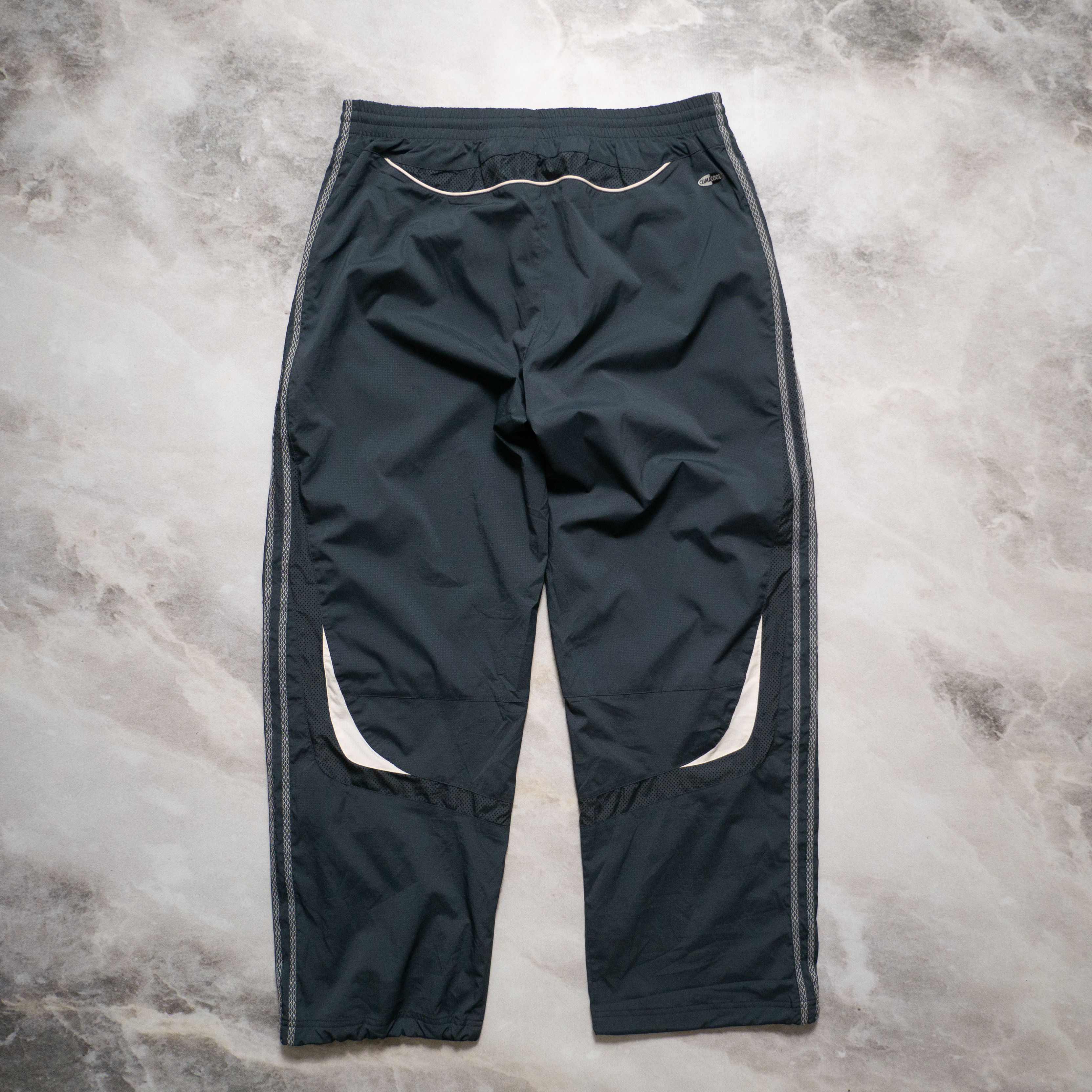 Adidas × Vintage Vintage 00s Adidas Track Pants Wide Y2K L Shox TN Size US 36 / EU 52 - 2 Thumbnail