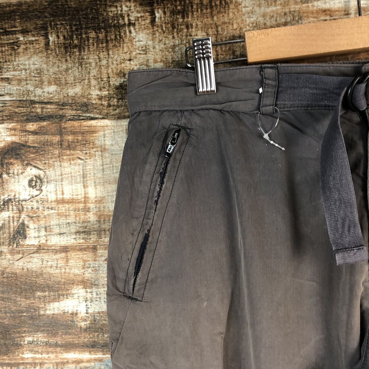 Marks & Spencer Mark & Spencer Brown faded Cargo Multipocket Pants #A2545 Size US 31 - 7 Thumbnail