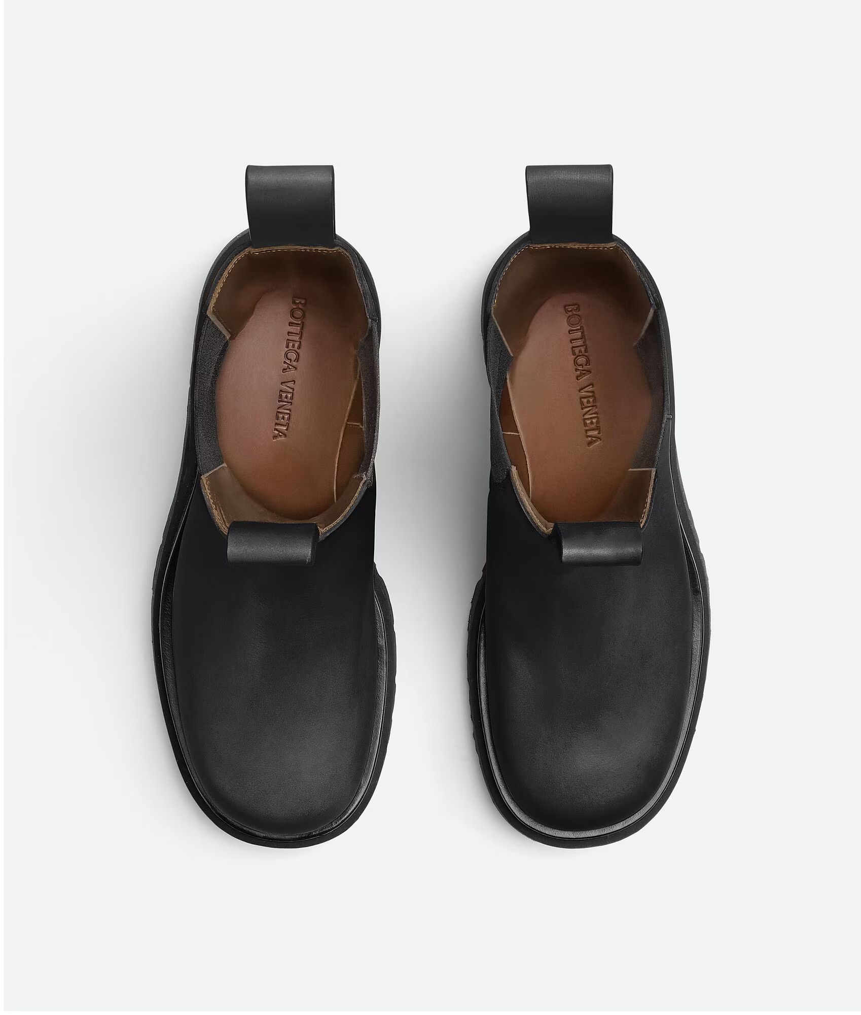 Bottega Veneta o1n1vont1124 Lug Chelsea Boots in Black Size US 9.5 / IT 39.5 - 2 Thumbnail