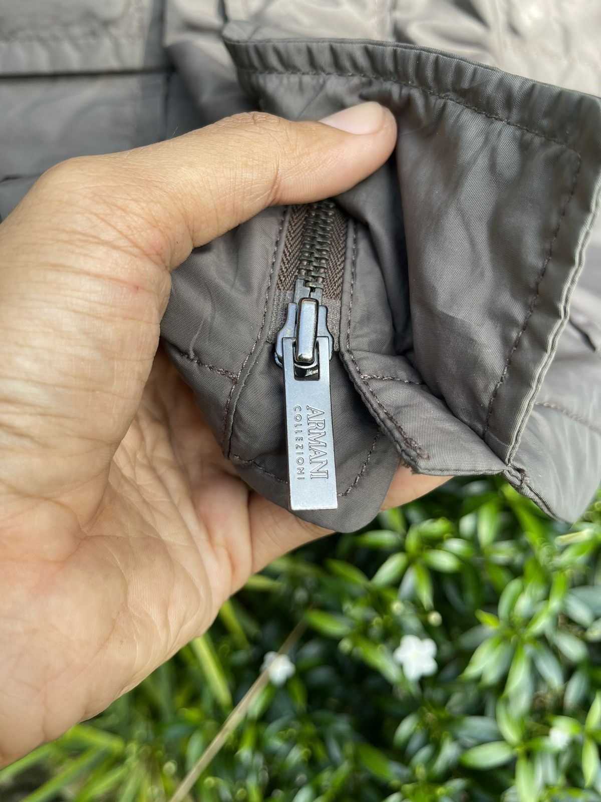 Armani Collezioni Armani Collezioni Lightweight Nylon Jacket - Size 52 Size US L / EU 52-54 / 3 - 18 Thumbnail