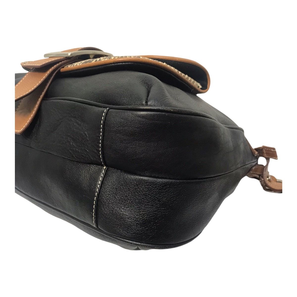 Alexander McQueen Alexander Mcqueen Pocket Snake Skin Leather Tote/Sling Bag Size ONE SIZE - 10 Thumbnail