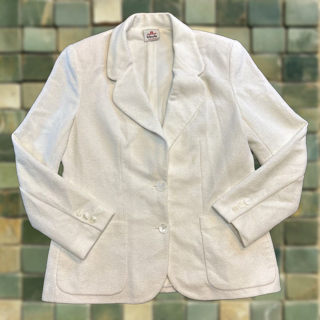 Vintage VINTAGE Bleyle Blazer Women Ivory 2 Button Size 12 Made In USA Womens Blazer 12 USA Size XL / US 12-14 / IT 48-50 - 1 Thumbnail