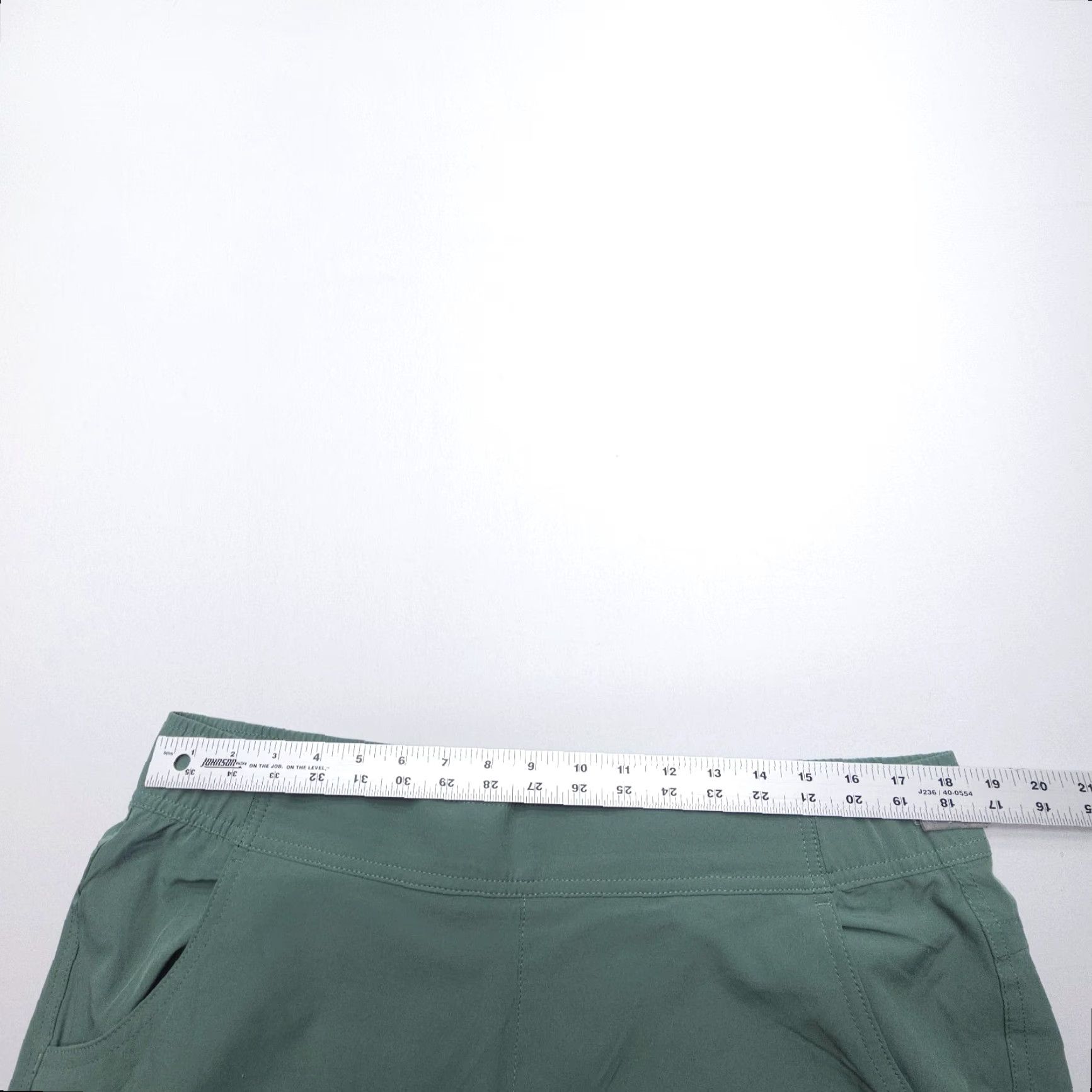 Eddie Bauer Eddie Bauer Ladies Traveler Pants Womens Large Green Pull On Stretch Hiking Tech Pants Size 36" / US 14 / IT 50 - 6 Thumbnail